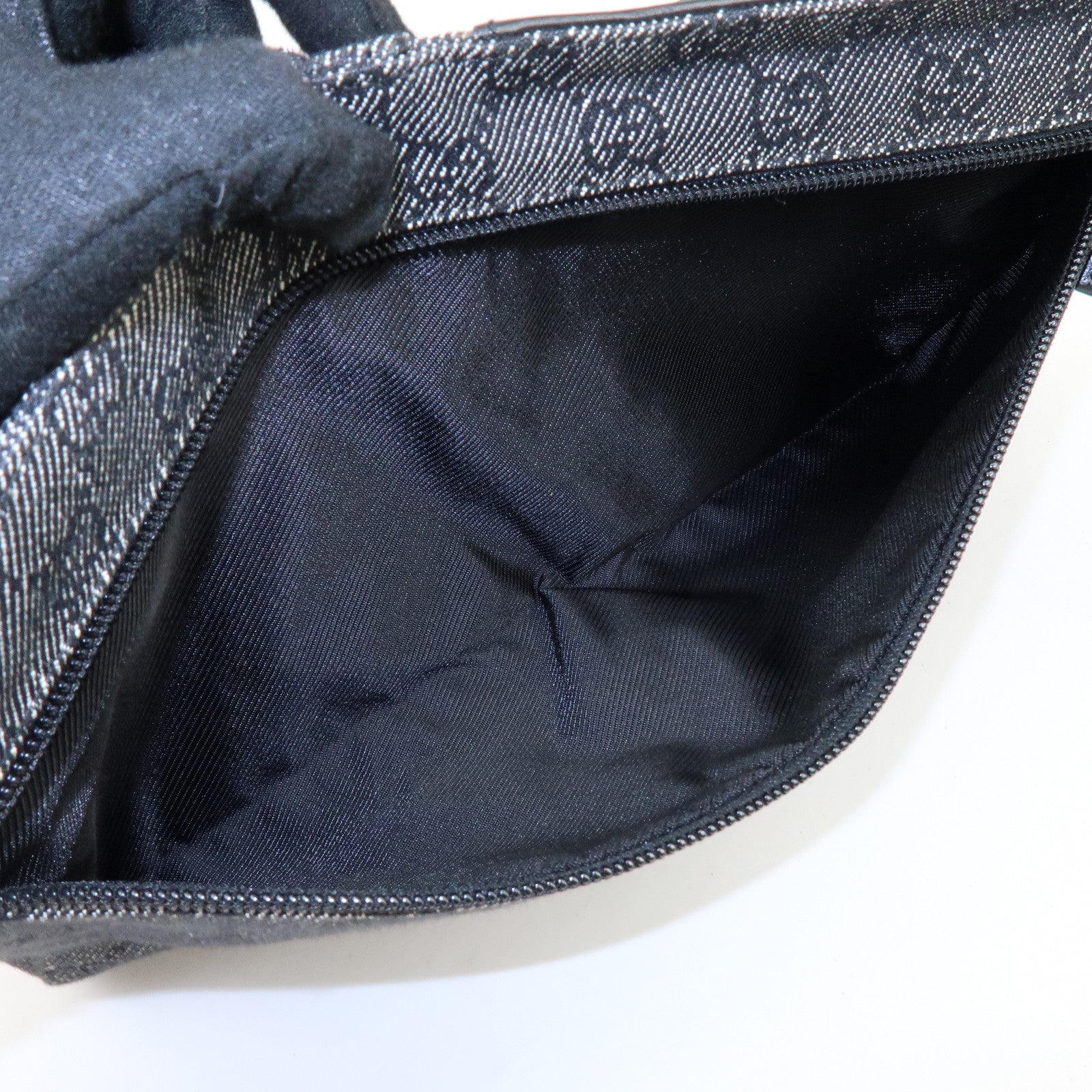 GUCCI GG Denim Leather Waist Bag Crossbody Bag Black 28566