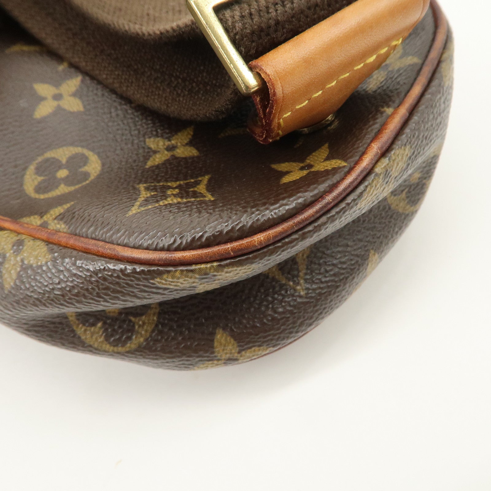 Louis Vuitton Monogram Pochette Gange Cross Body Bag M51870 Used