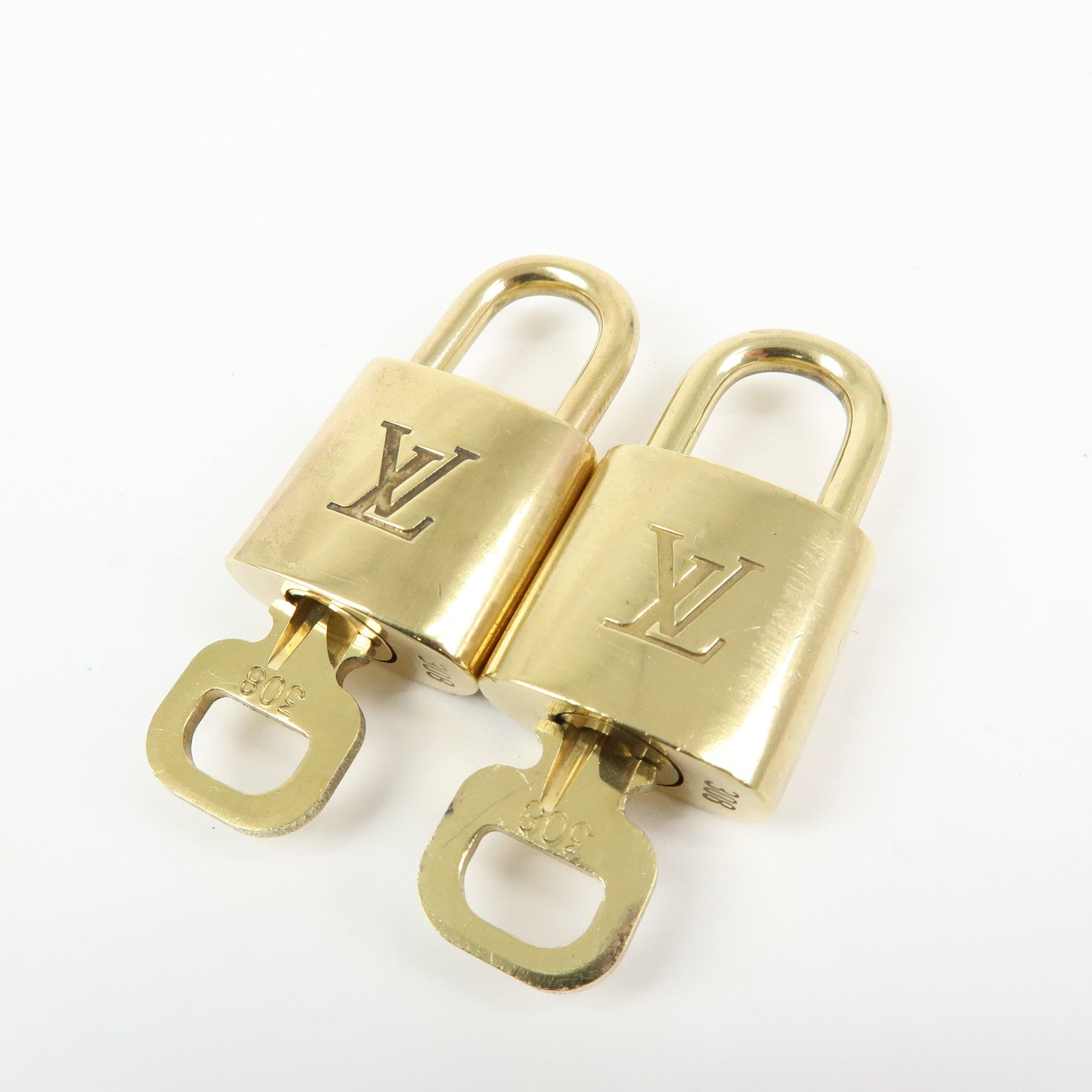Louis Vuitton Set of 10 Lock & Key Cadena Key Lock Used