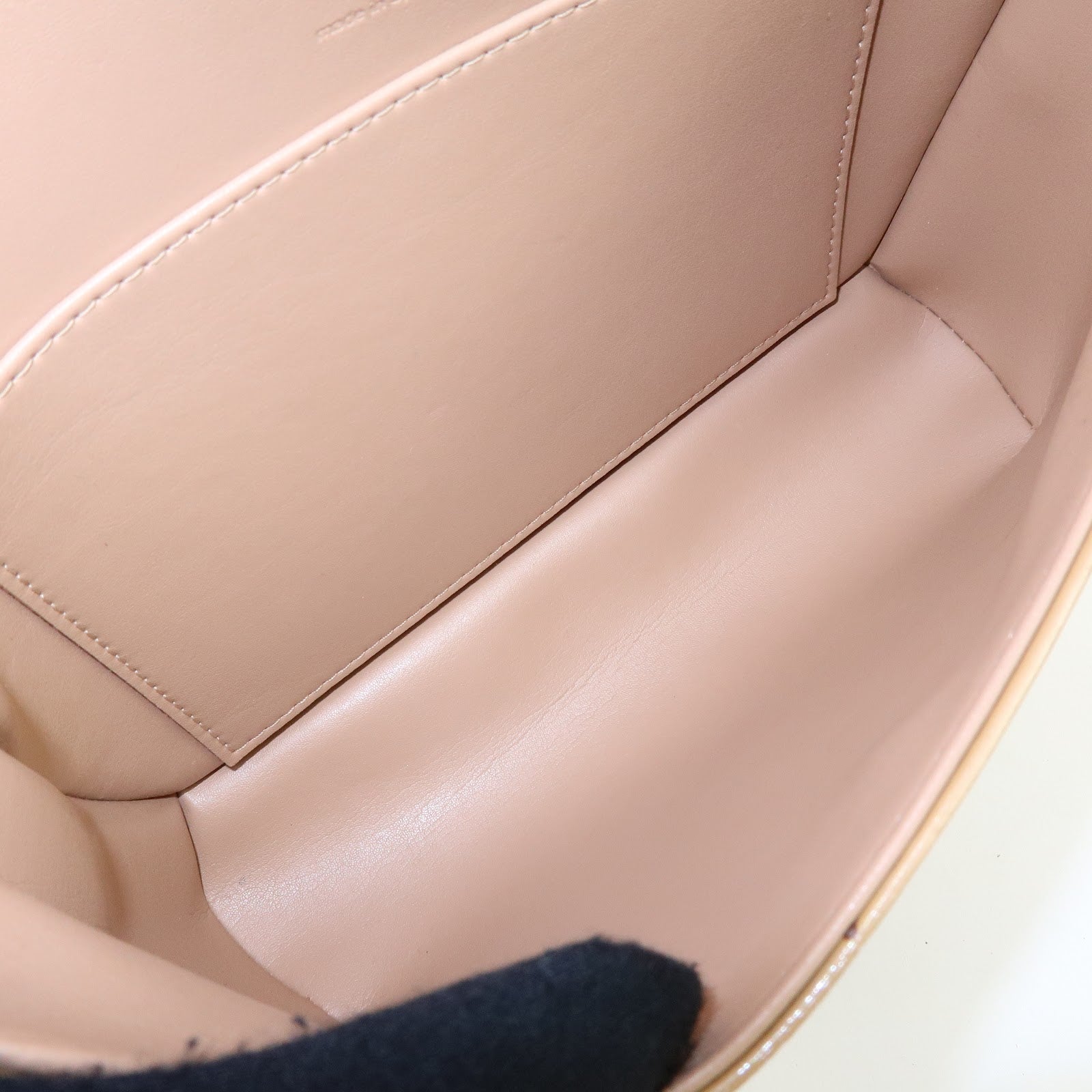 Louis Vuitton Monogram Vernis Leather Thompson Street Bag M91301