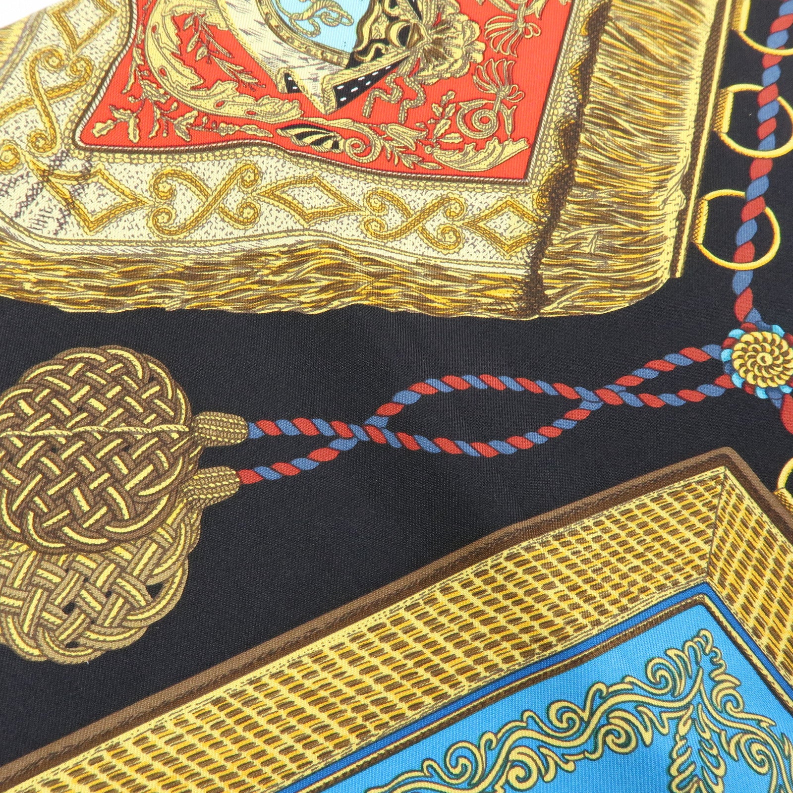 HERMES Carre 90 Silk 100% Scarf Poste et Cavalerie Navy