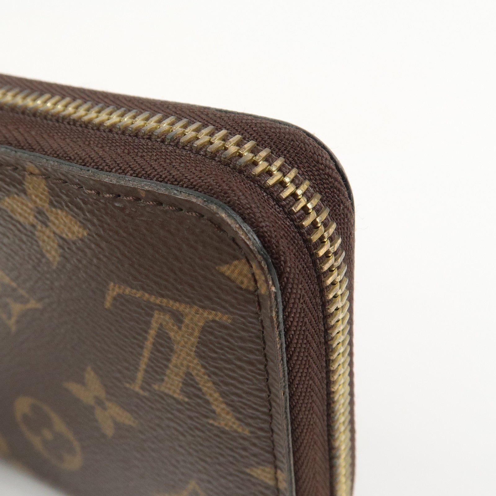 Louis Vuitton Monogram Canvas Zippy Long Wallet Brown M60017