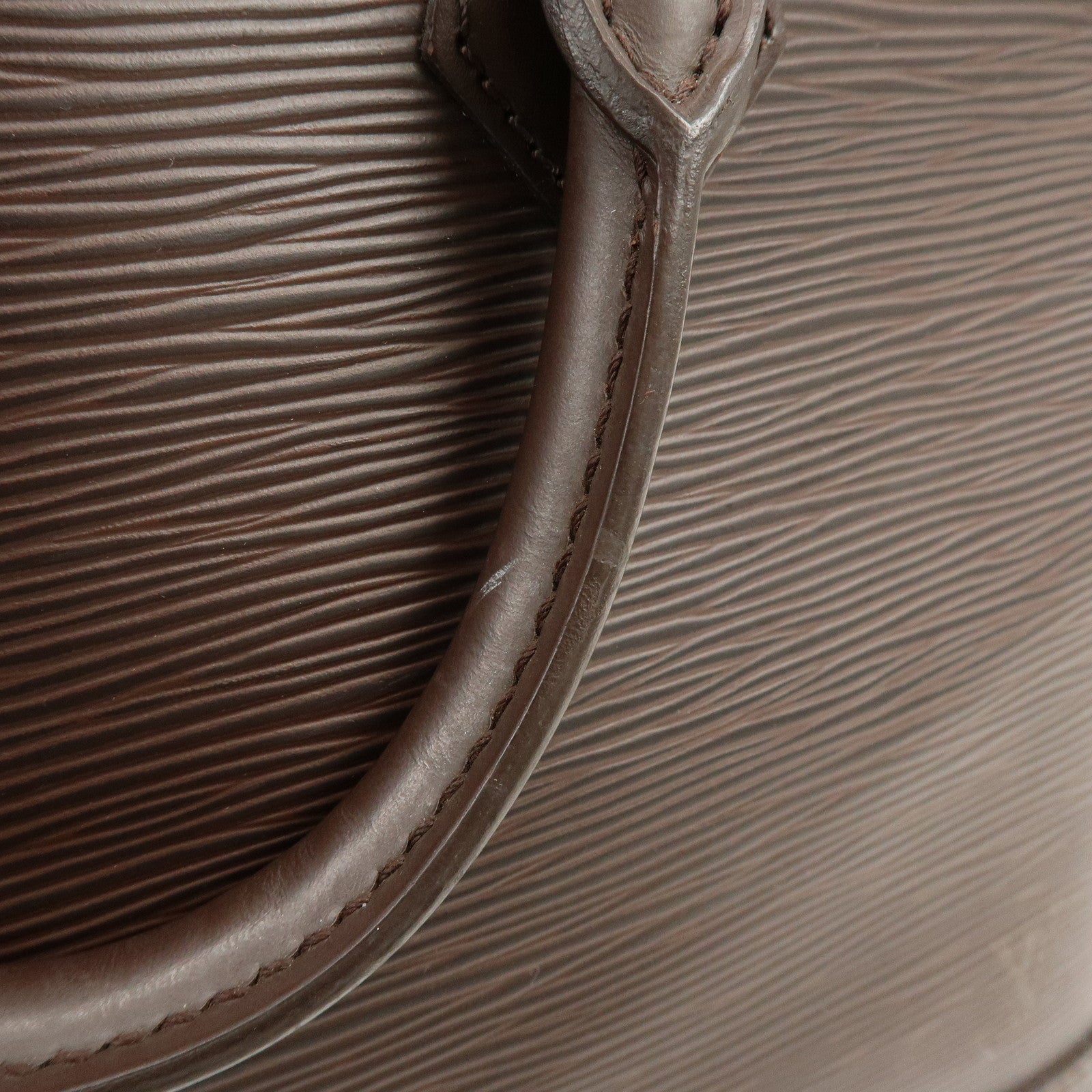 Louis Vuitton Epi Leather Alma Hand Bag Mocha M5214D