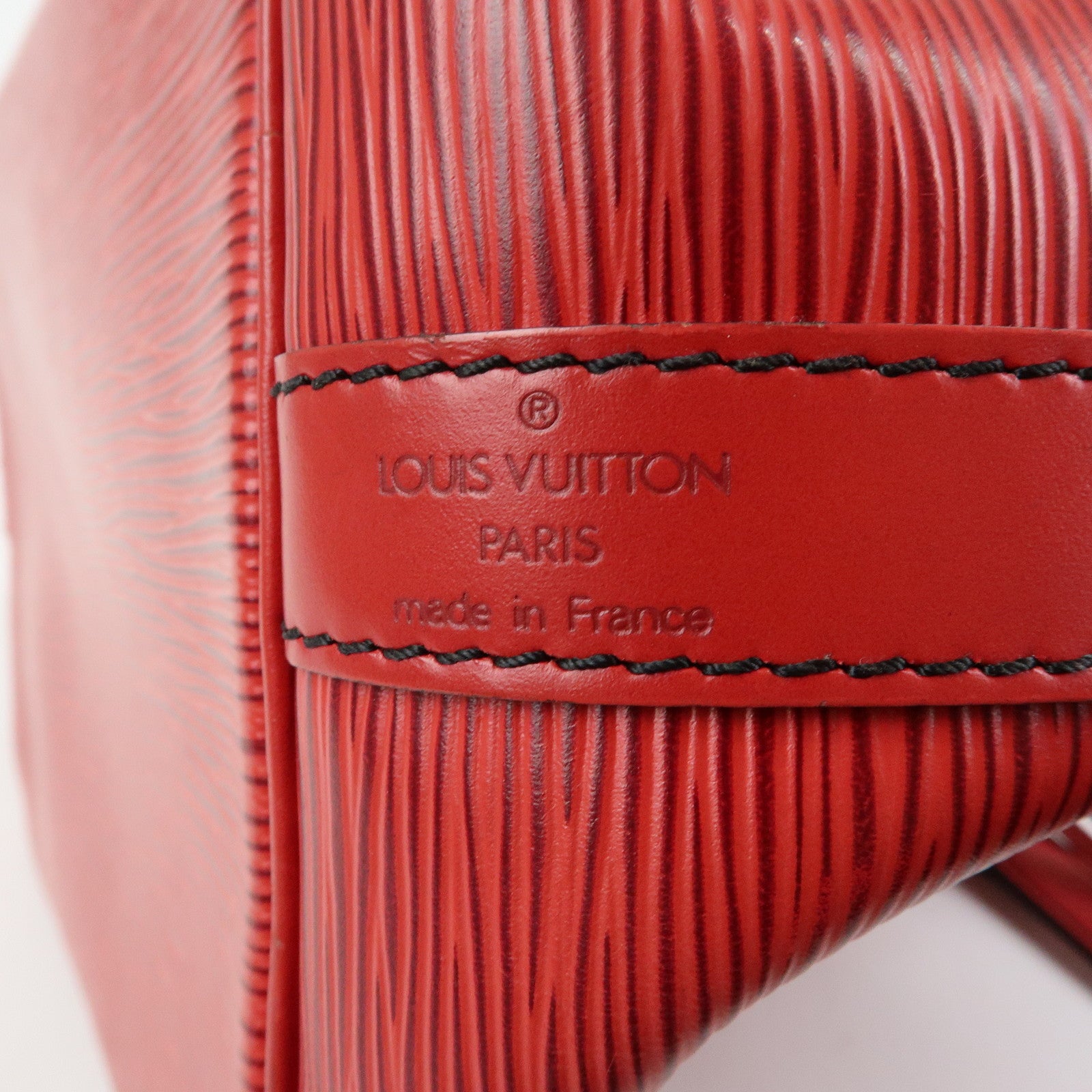 Louis Vuitton Epi Petit Noe Shoulder Bag Castilian Red M44107