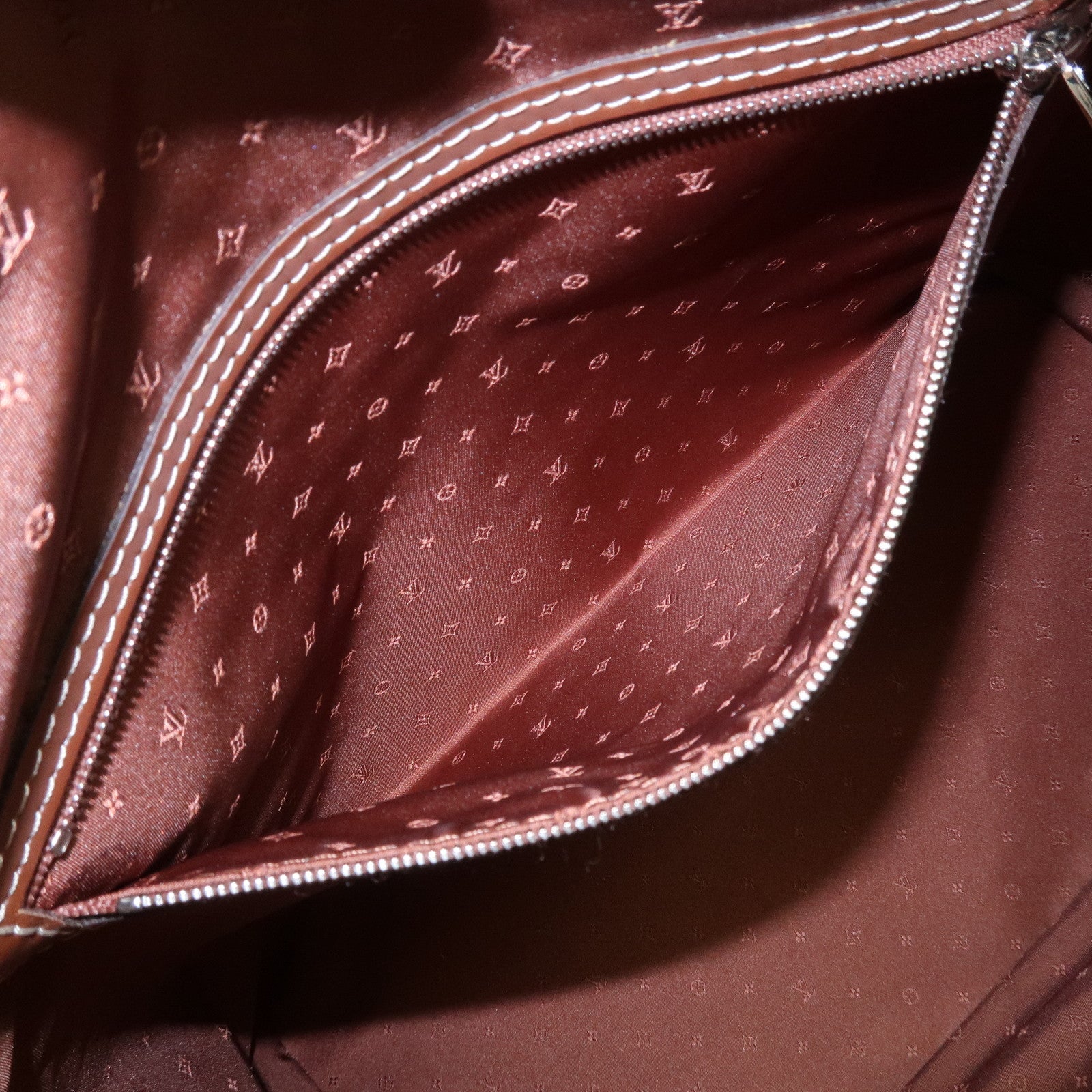 Louis Vuitton Suhari Leather Lock it MM Hand Bag Sienne M91889