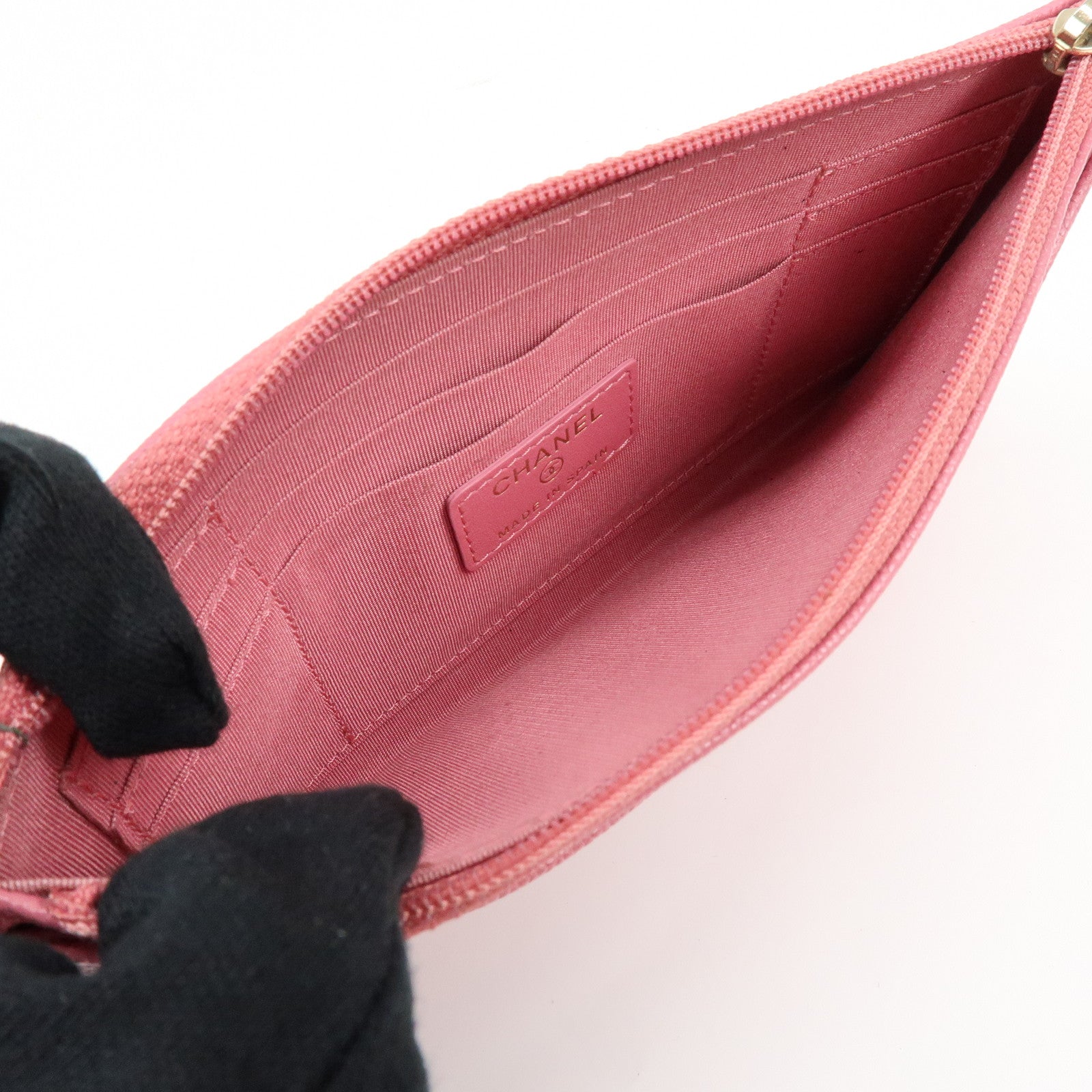 CHANEL COCO Mark Metiers D’Art Caviarskin Fragment Card Case Pink