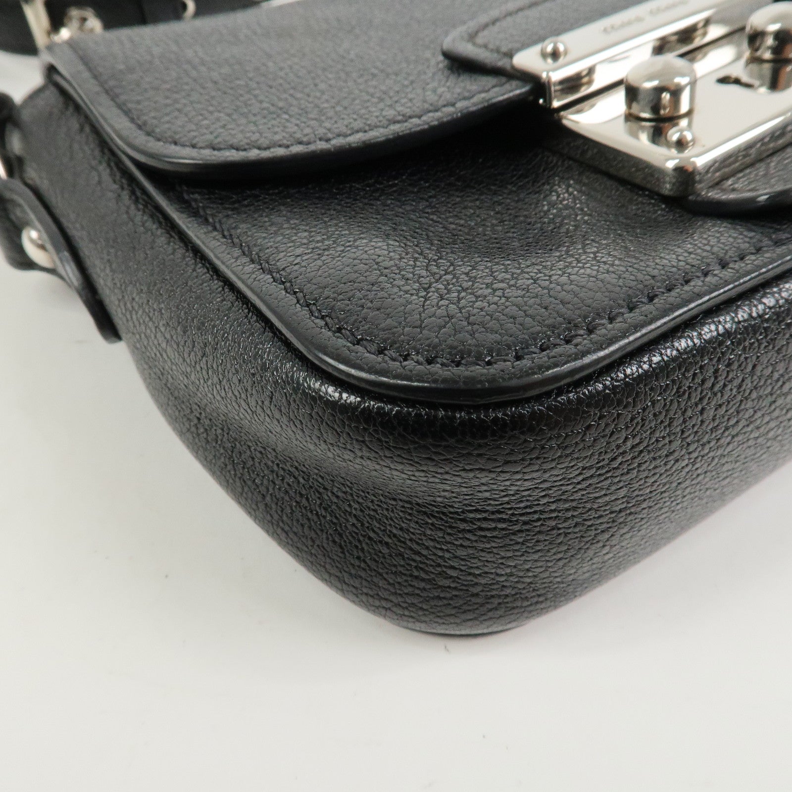 MIU MIU Madras Leather Shoulder Bag Black Silver RT0638