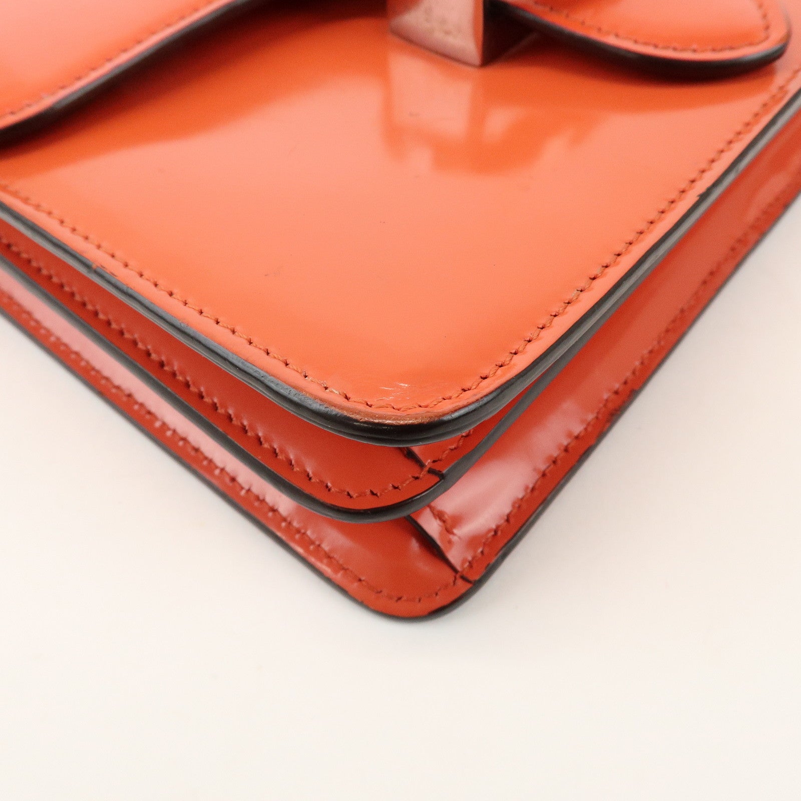 GUCCI Interlocking G Patent Leather Chain ShoulderBag Orange 387609