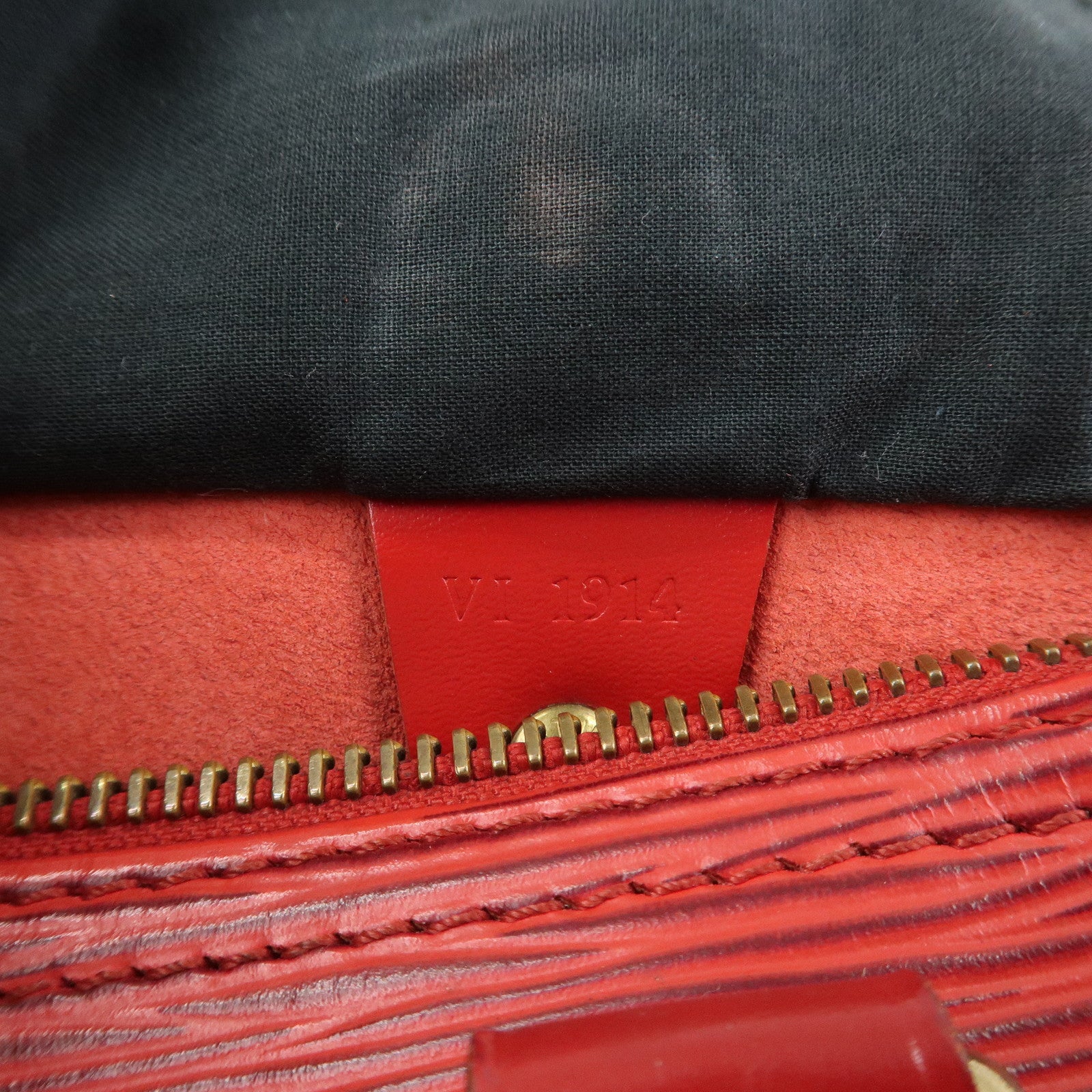 Louis Vuitton Epi Speedy 25 Hand Bag Castilian Red M43017