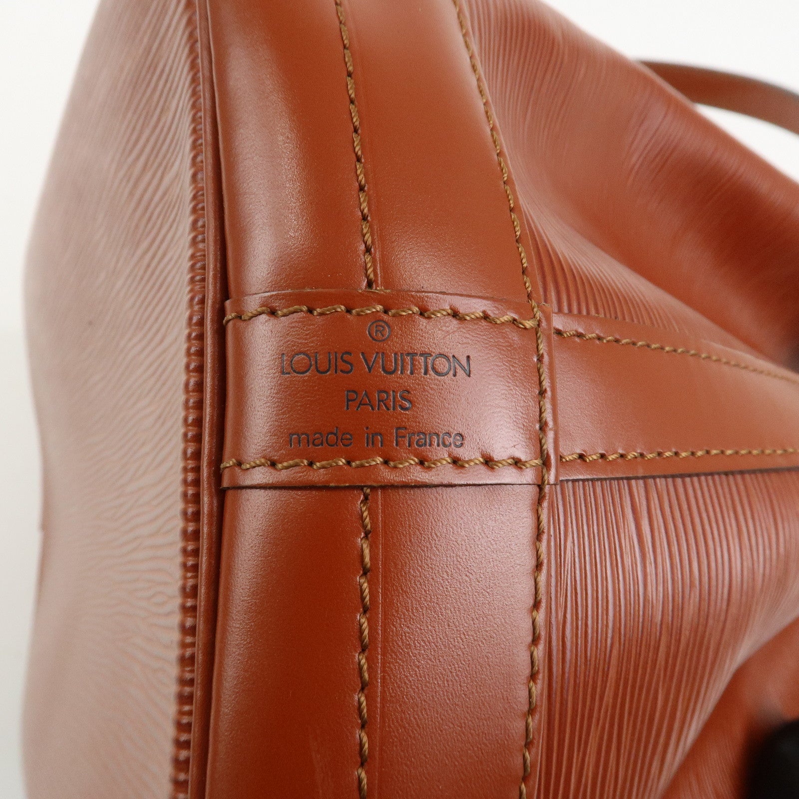 Louis Vuitton Epi Noe Leather Shoulder Bag Kenya Brown M44003