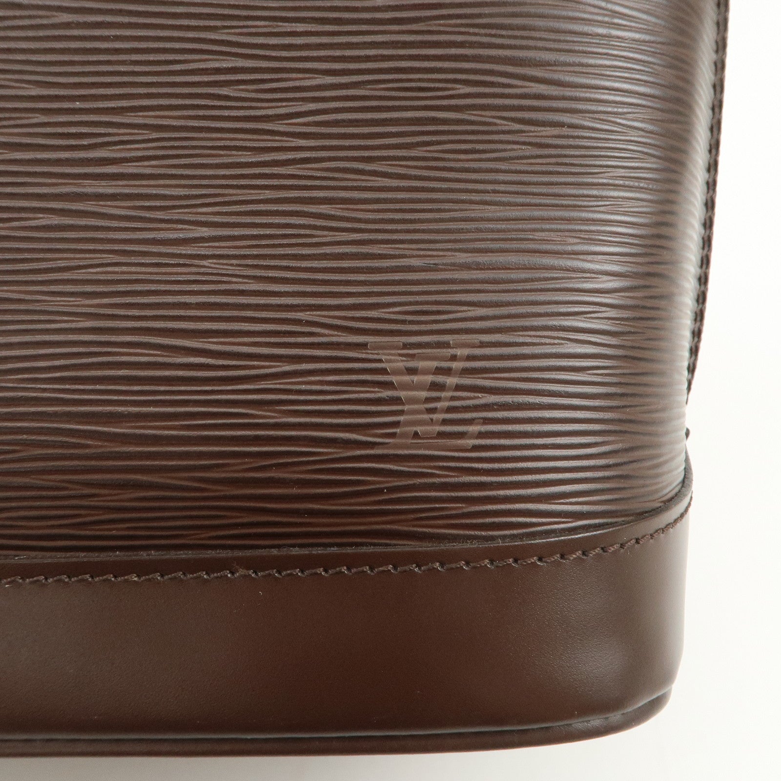Louis Vuitton Epi Leather Alma Hand Bag Mocha M5214D