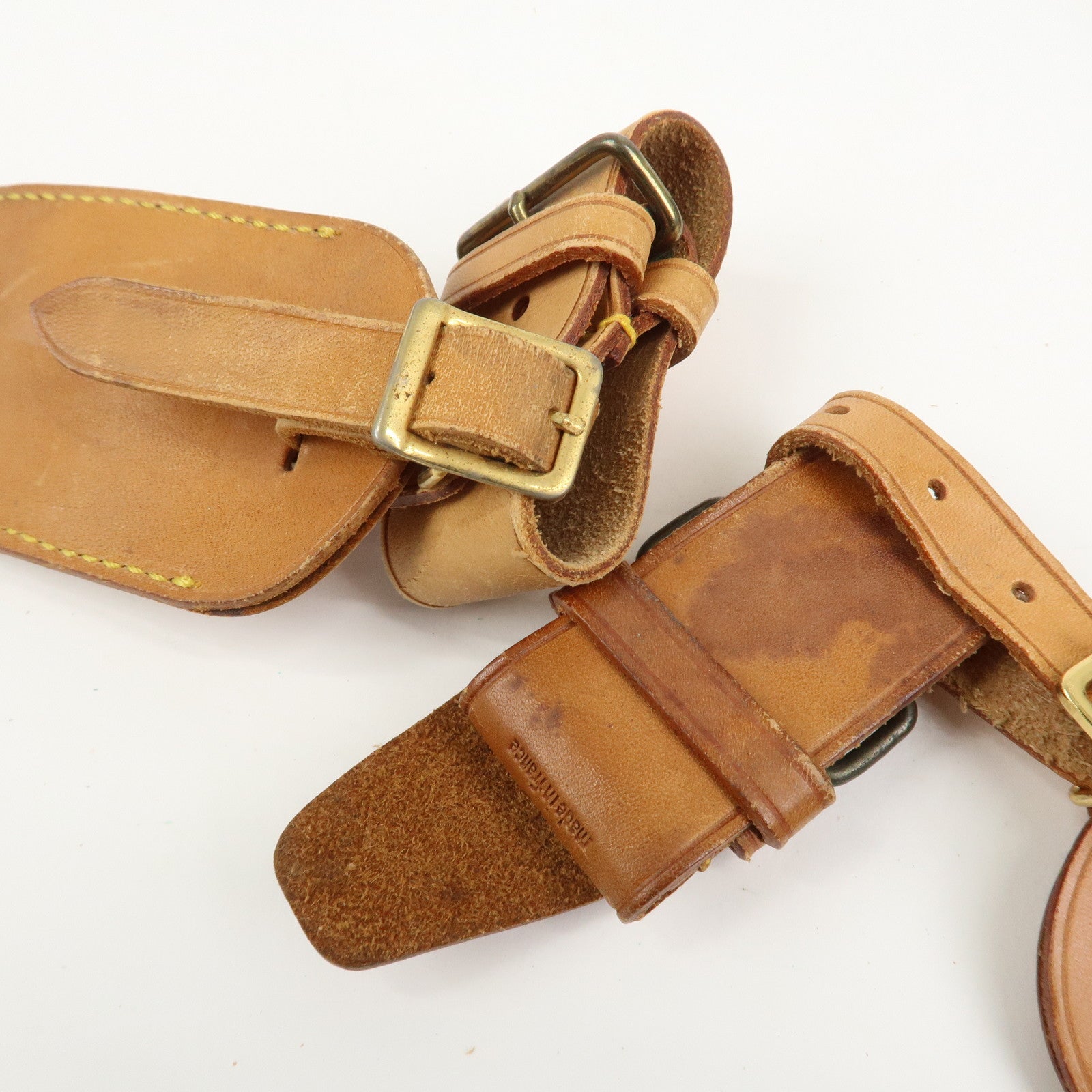 Louis Vuitton Set Of 20 Leather Name Tag & Poignet