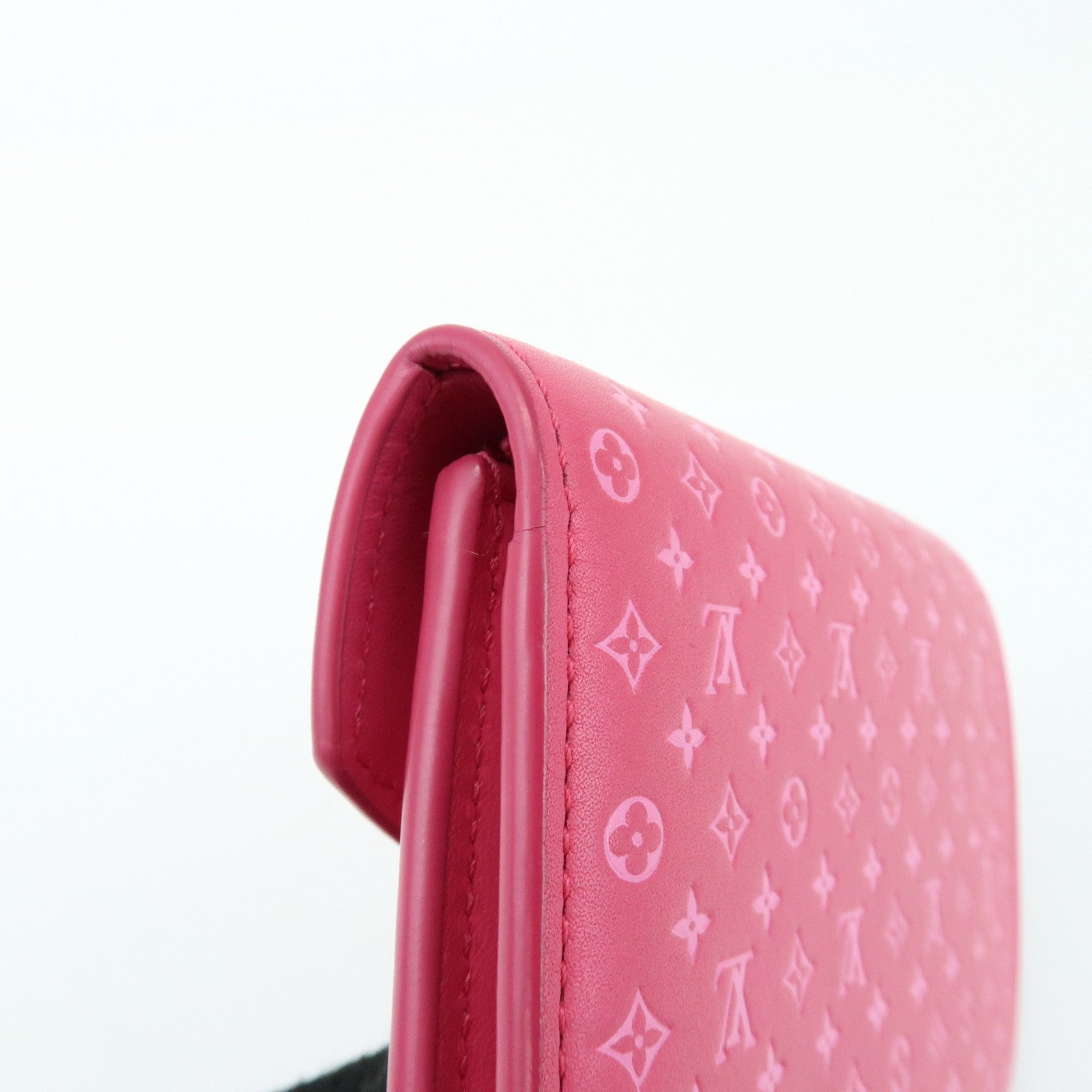 Louis Vuitton Nanogram Portefeuille Victorine Compact Wallet M82234