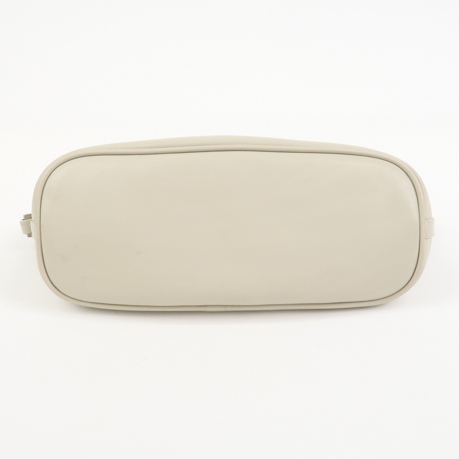 GUCCI Boat Bag Leather Pouch Hand Bag Ivory 039・1103