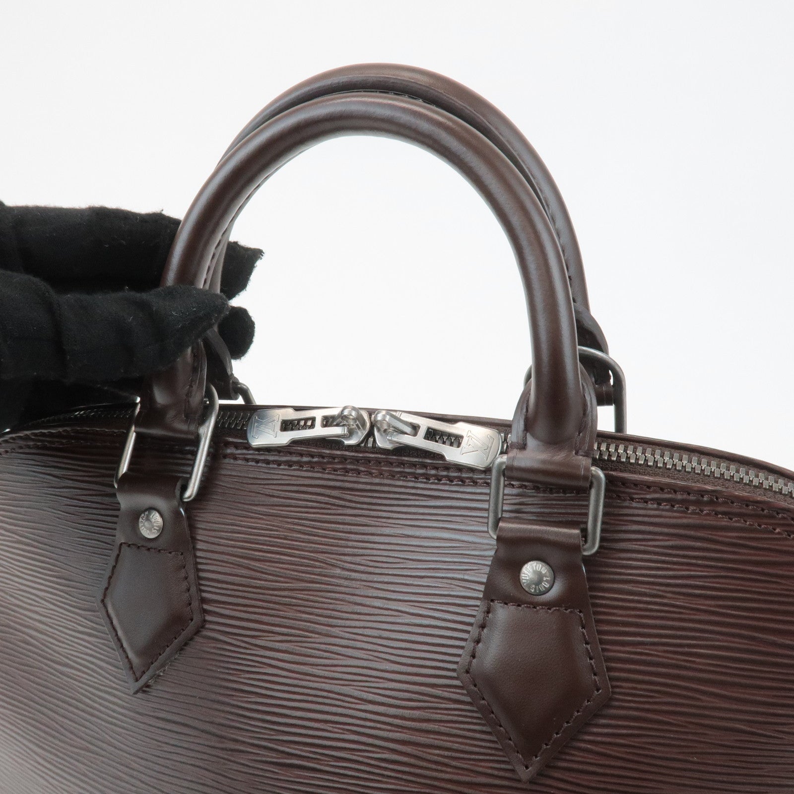 Louis Vuitton Epi Leather Alma PM Hand Bag Mocha Brown M5214D Used