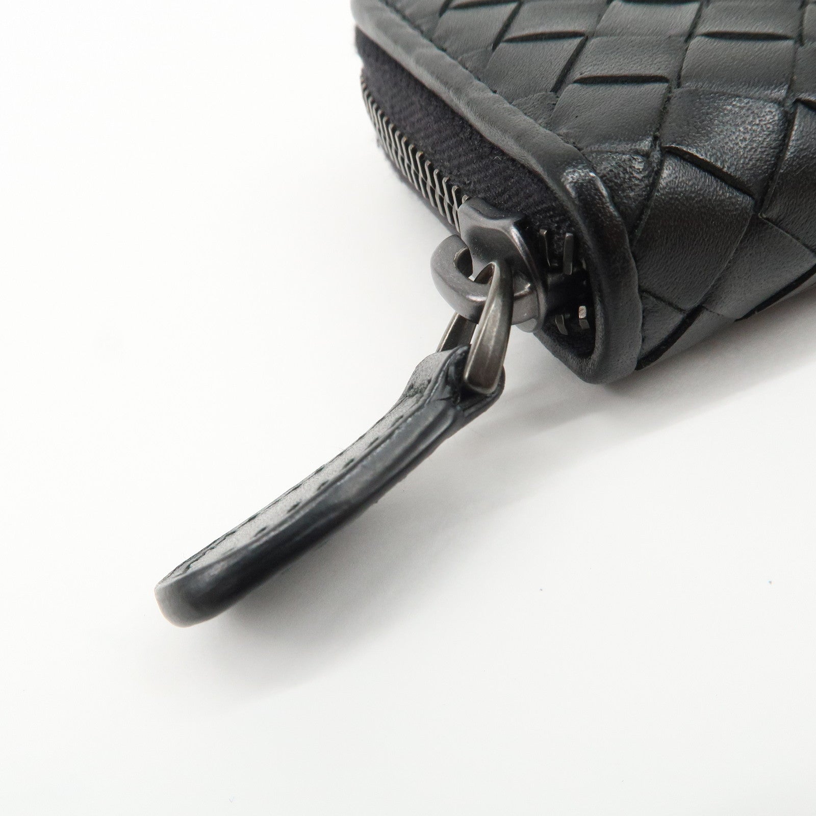 BOTTEGA VENETA Intrecciato Leather Coin Case Card Case Black
