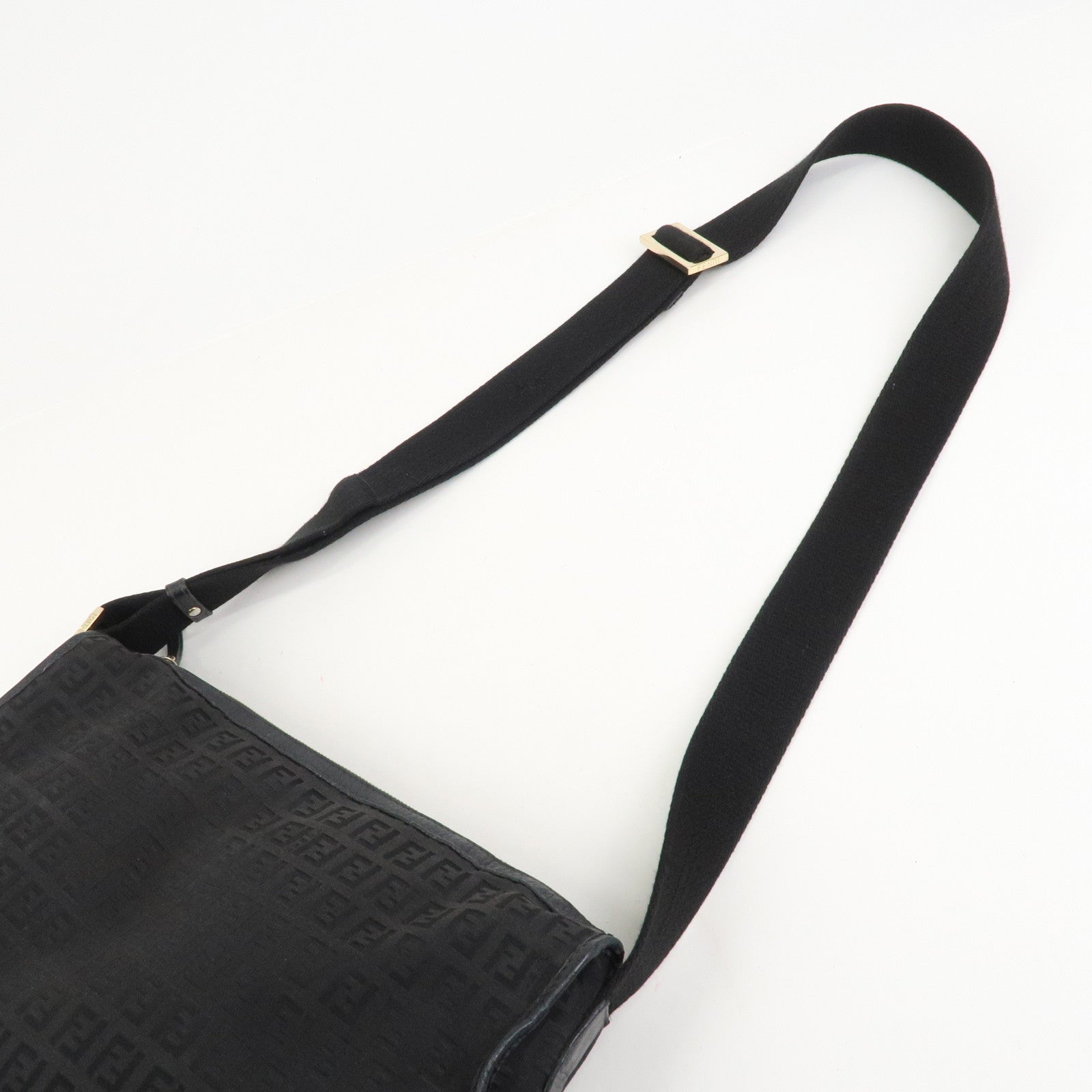 FENDI Zucchino Canvas Leather Shoulder Crossbody Bag Black 8BT090