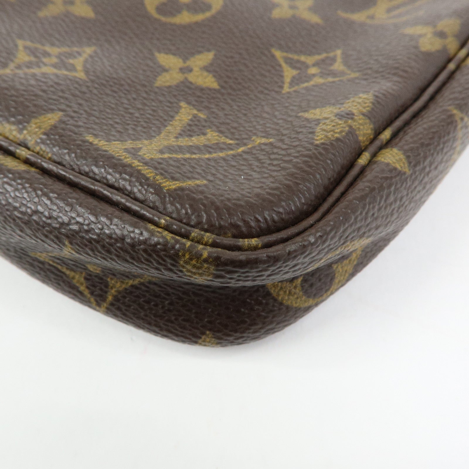 Louis Vuitton Monogram Pochette Accessoires Pouch Hand Bag M51980