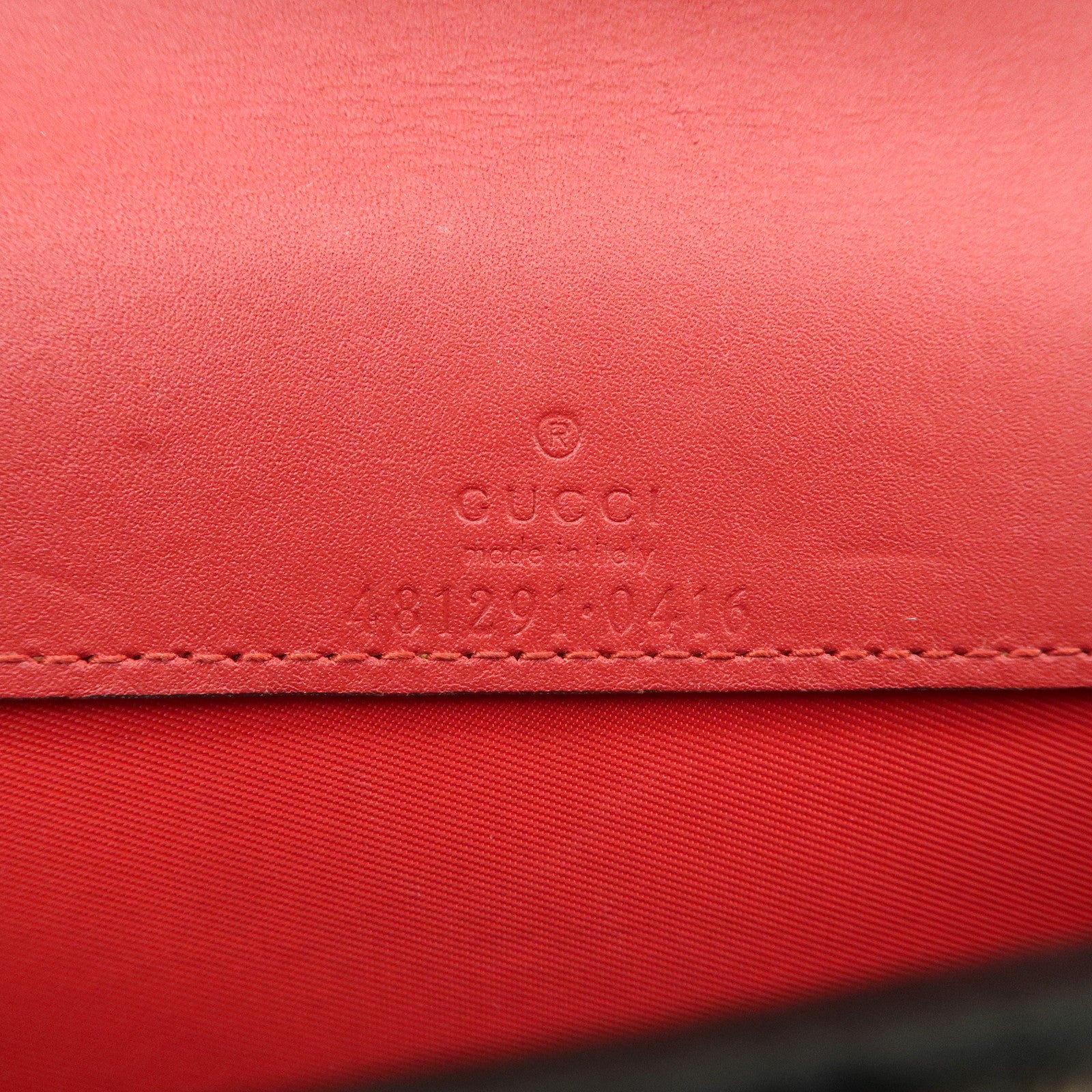 GUCCI GG Supreme Leather Cherry Chain Shoulder Bag Beige Red 481291