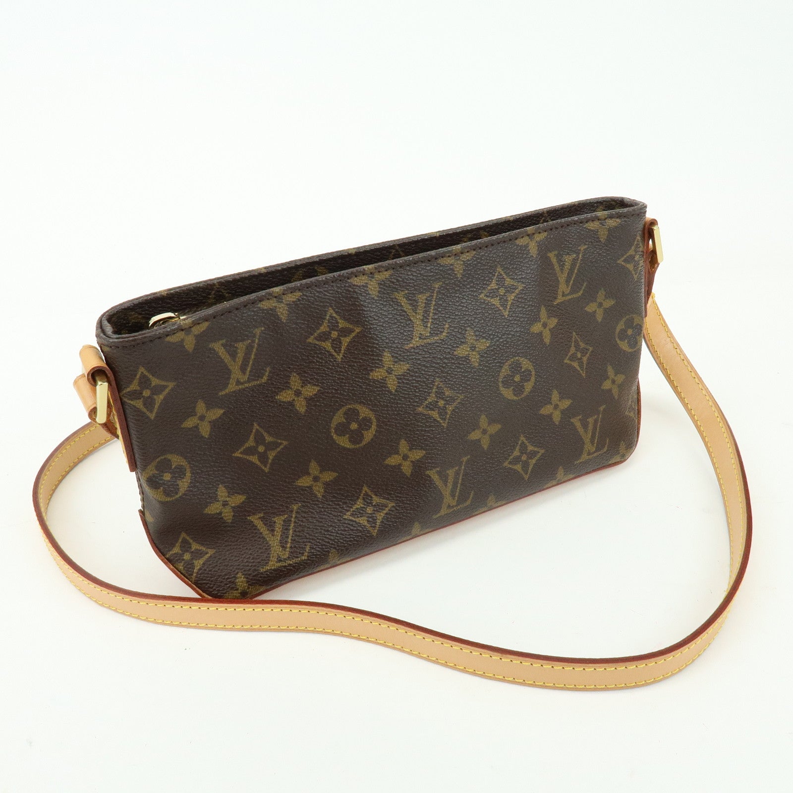 Louis Vuitton Monogram Trotteur Canvas Leather Shoulder Bag M51240
