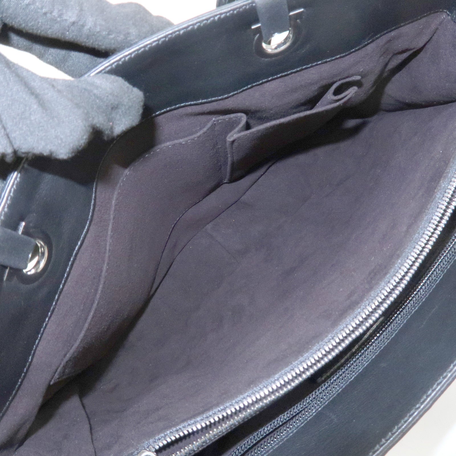 Ferragamo Gancini Leather Tote Bag Shoulder Bag Black