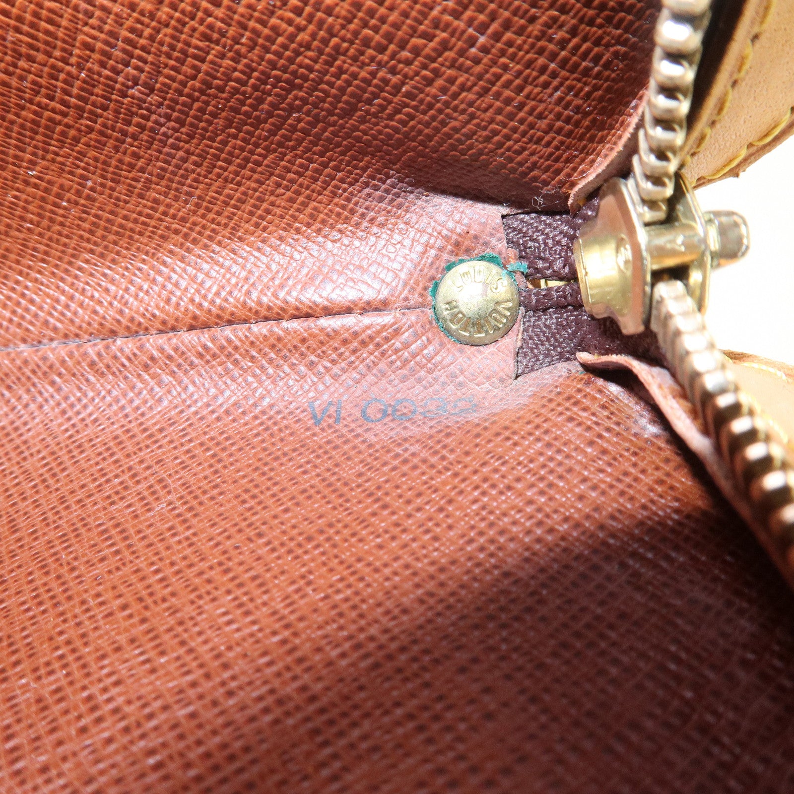 Louis Vuitton Monogram Drouot Cross Body Shoulder Bag M51290 Used