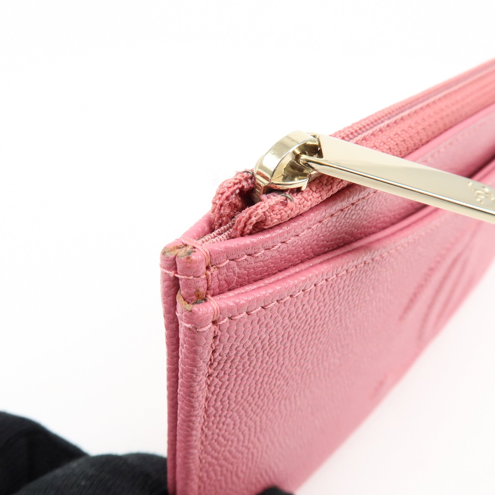 CHANEL COCO Mark Metiers D’Art Caviarskin Fragment Card Case Pink