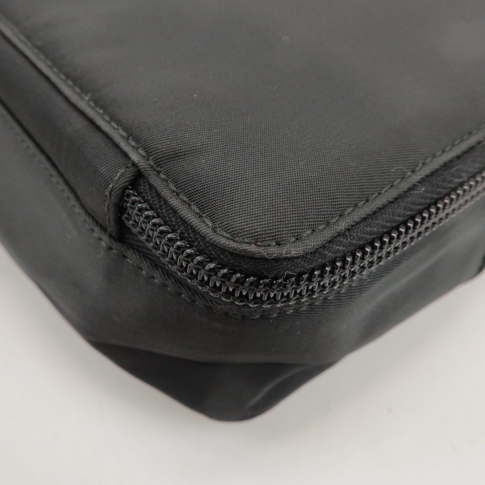 PRADA Triangle Logo Nylon Leather Crossbody Bag Shoulder Bag Black