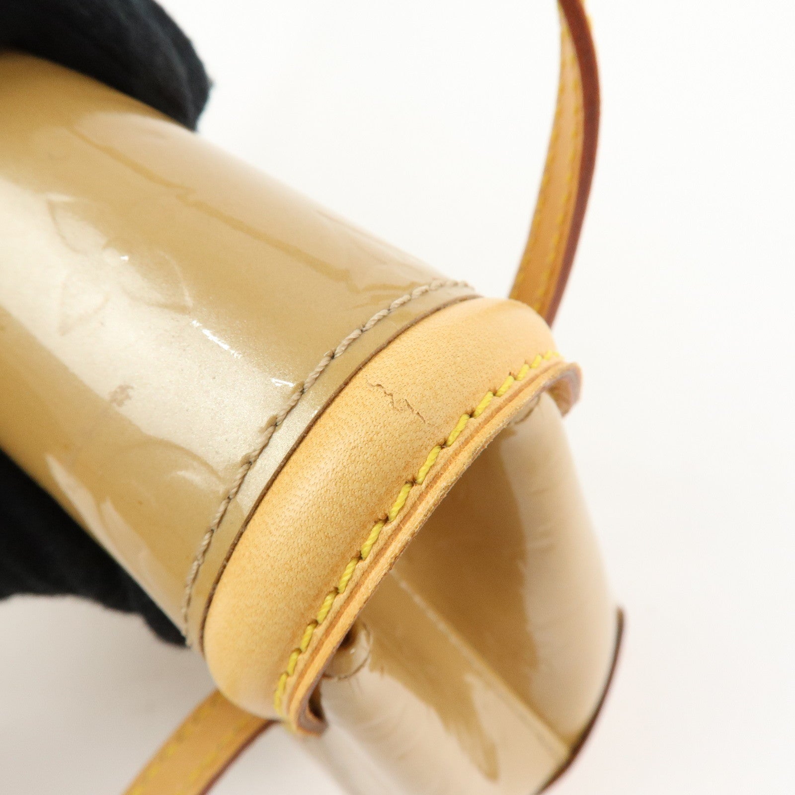 Louis Vuitton Monogram Vernis Biscayne Bay PM Shoulder Bag M91179