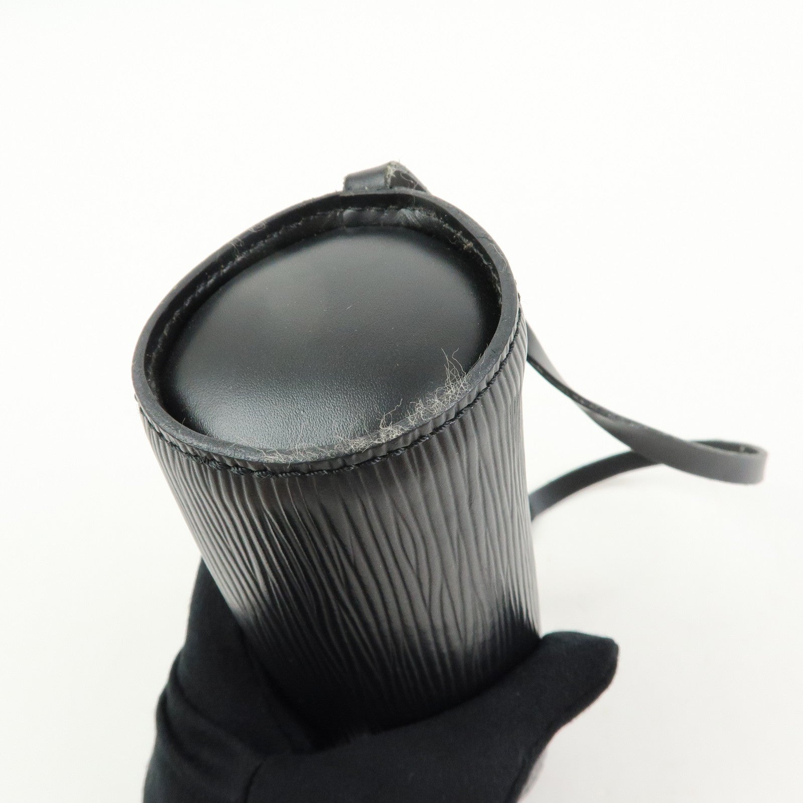 Louis Vuitton Epi Leather Mini Pouch For Soufflot Hand Bag Noir