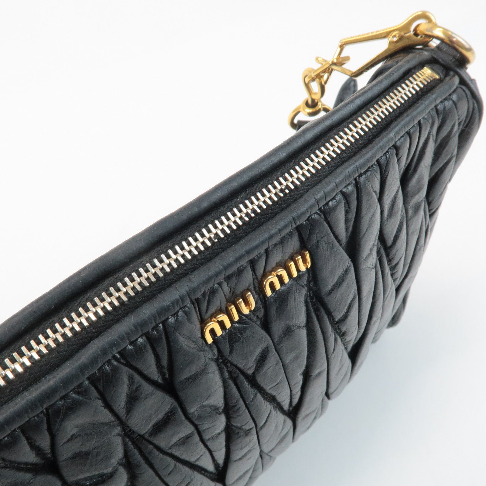 MIU MIU Logo Matelasse Leather Shoulder Bag Black 5N1521