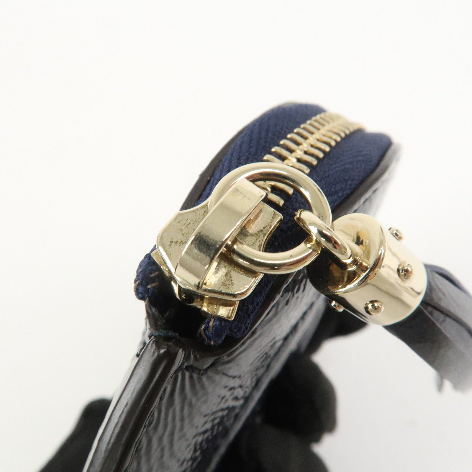 GUCCI Interlocking G Patent Leather Coin Case Navy  337946