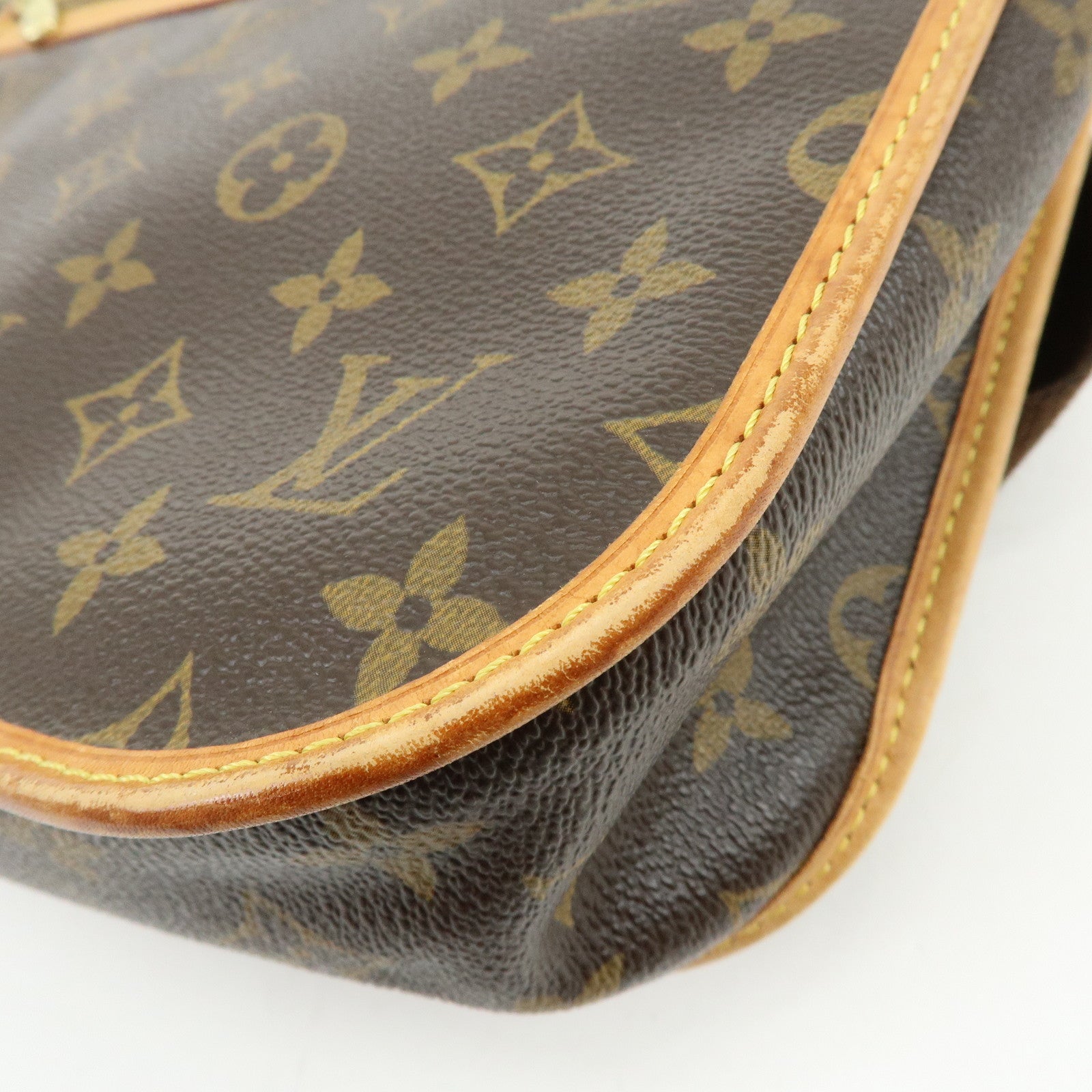 Louis Vuitton Monogram Messenger Bosphore PM Shoulder Bag M40106