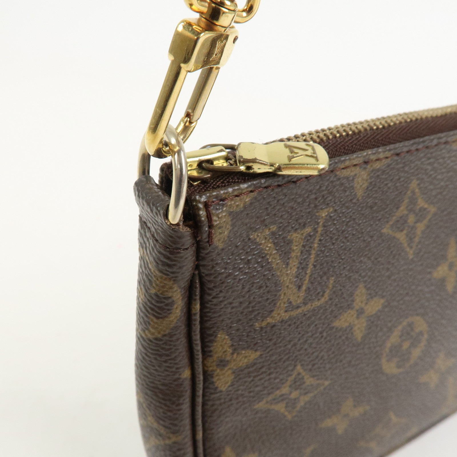 Louis Vuitton Monogram Pochette Accessoires Pouch Hand Bag M51980