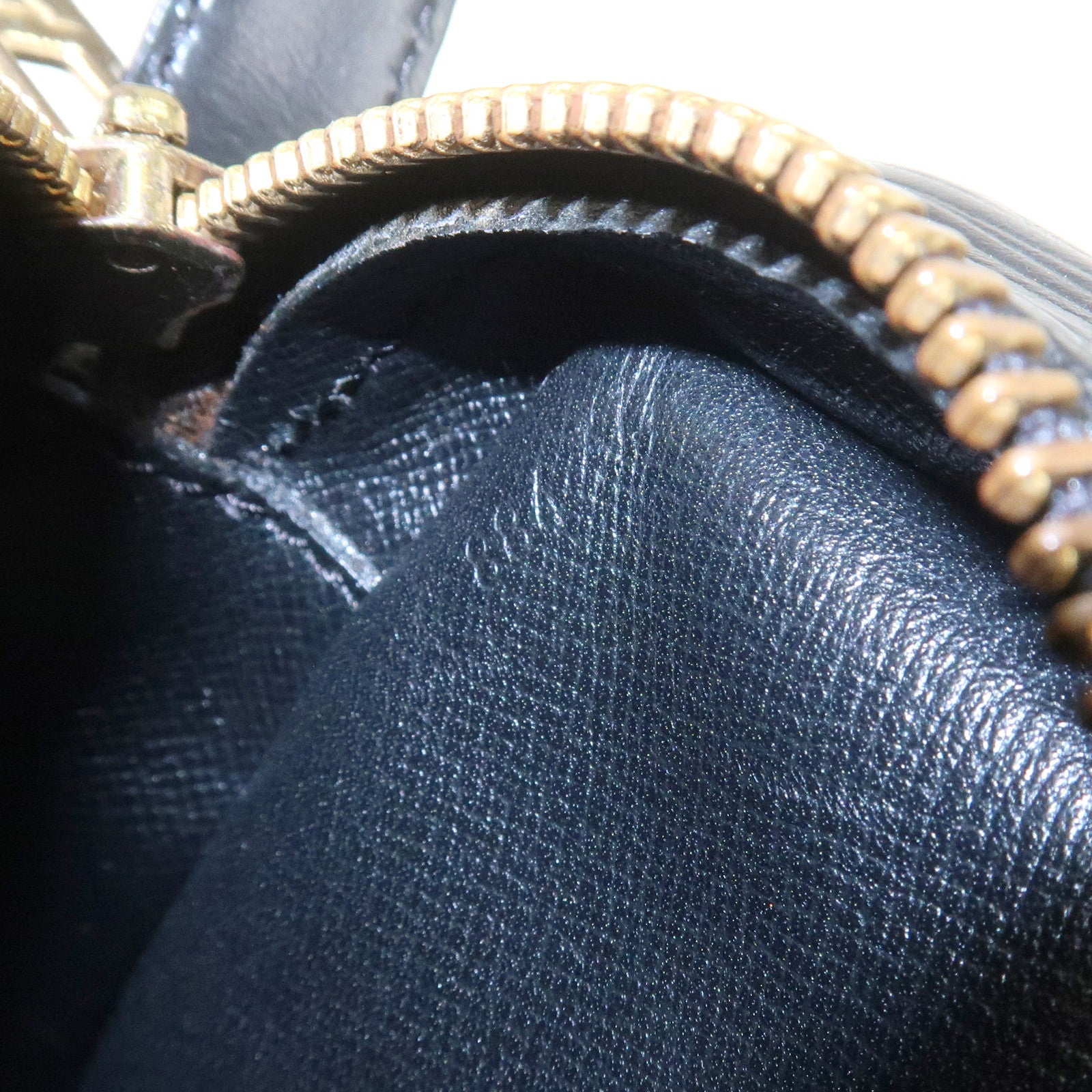 Louis Vuitton Epi Jeune Fille Shoulder Crossbody Bag Noir M52152