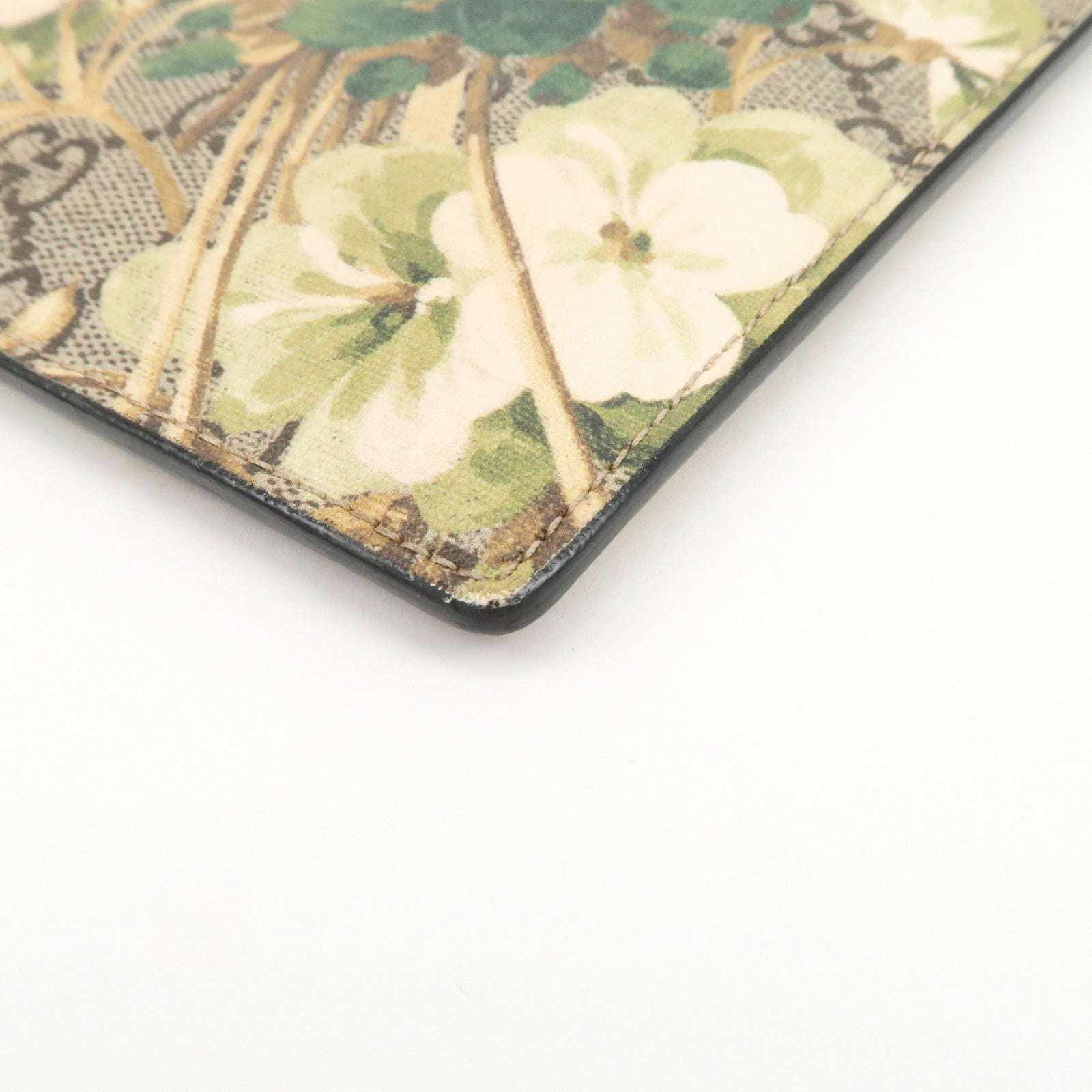 GUCCI Flora GG Blooms GG Supreme Clutch Bag Wristlet Bag 411691