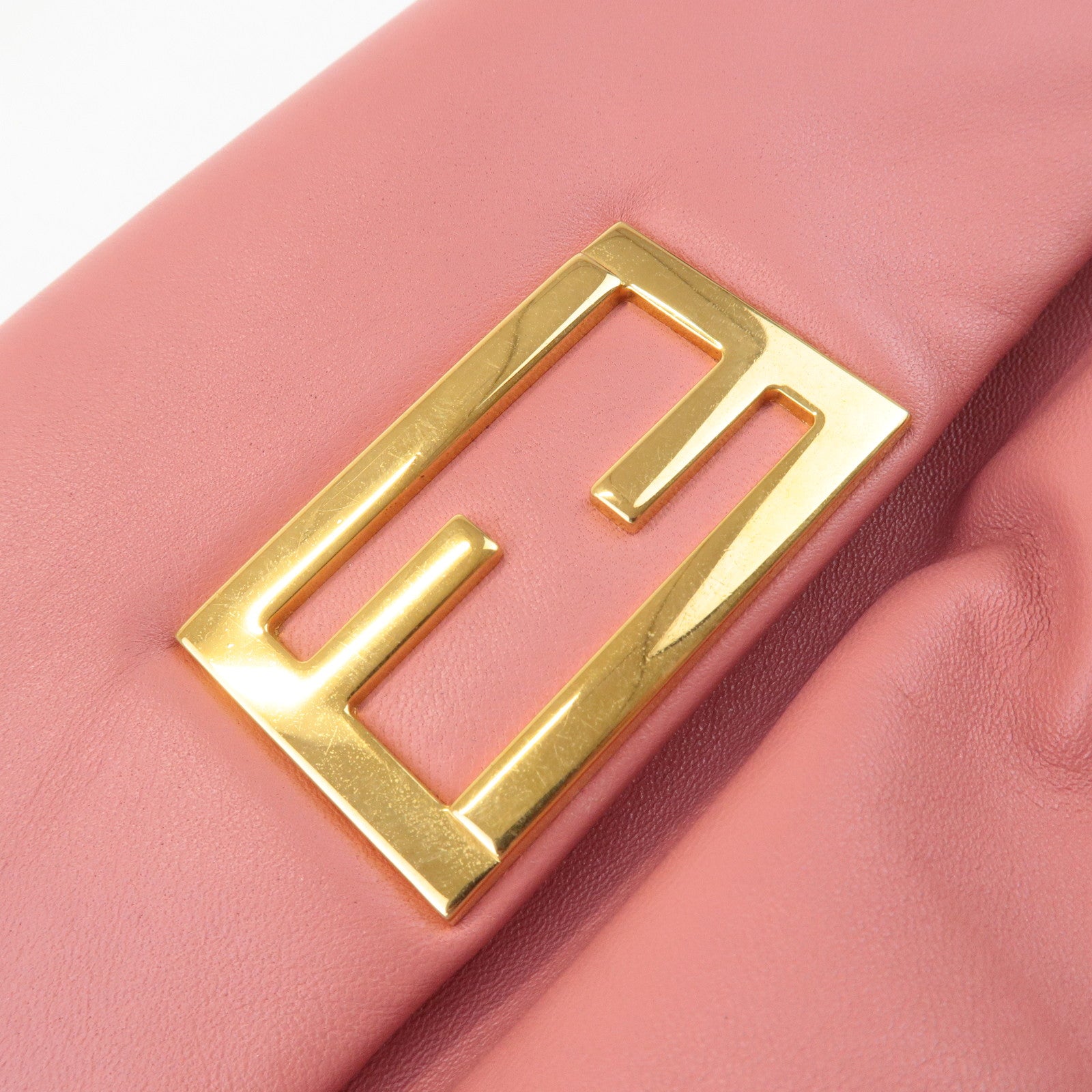 FENDI Leather Chain Shoulder Bag Purse Gold HDW Pink 8M0276 Used