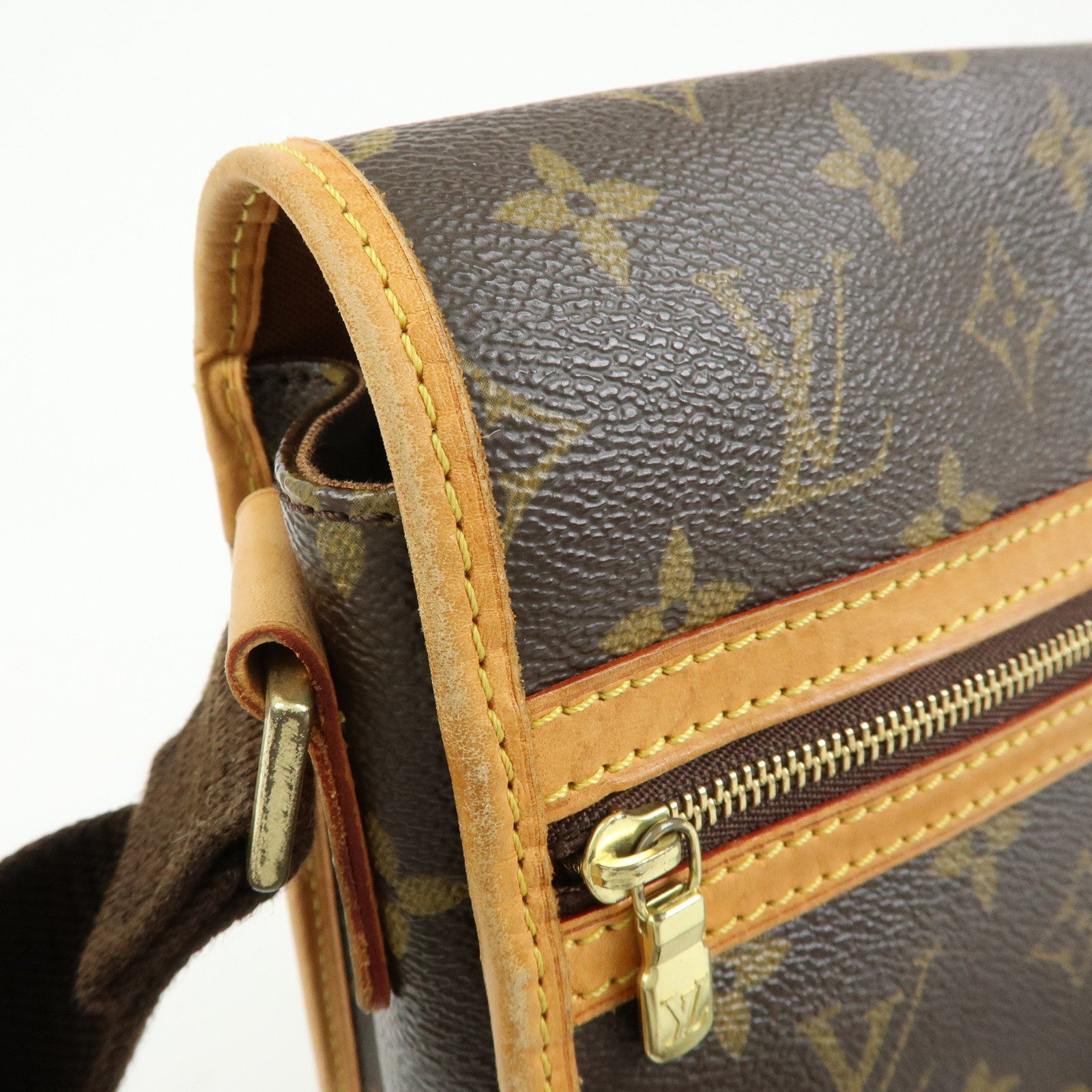 Louis Vuitton Monogram Messenger Bosphore PM Shoulder Bag M40106