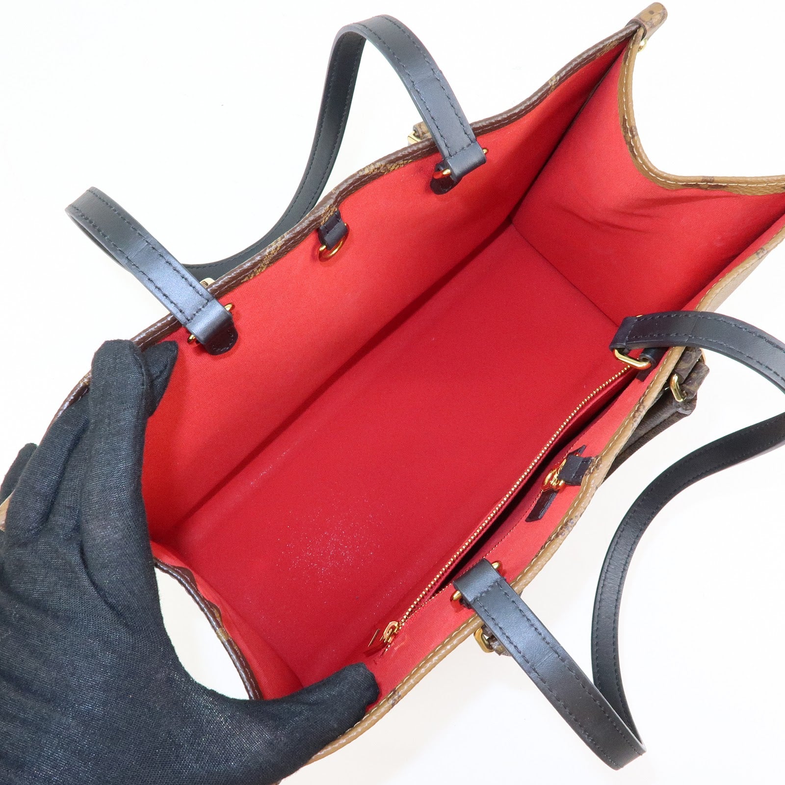 LOUIS VUITTON Monogram Giant Reverse On the Go MM Tote Bag M45321