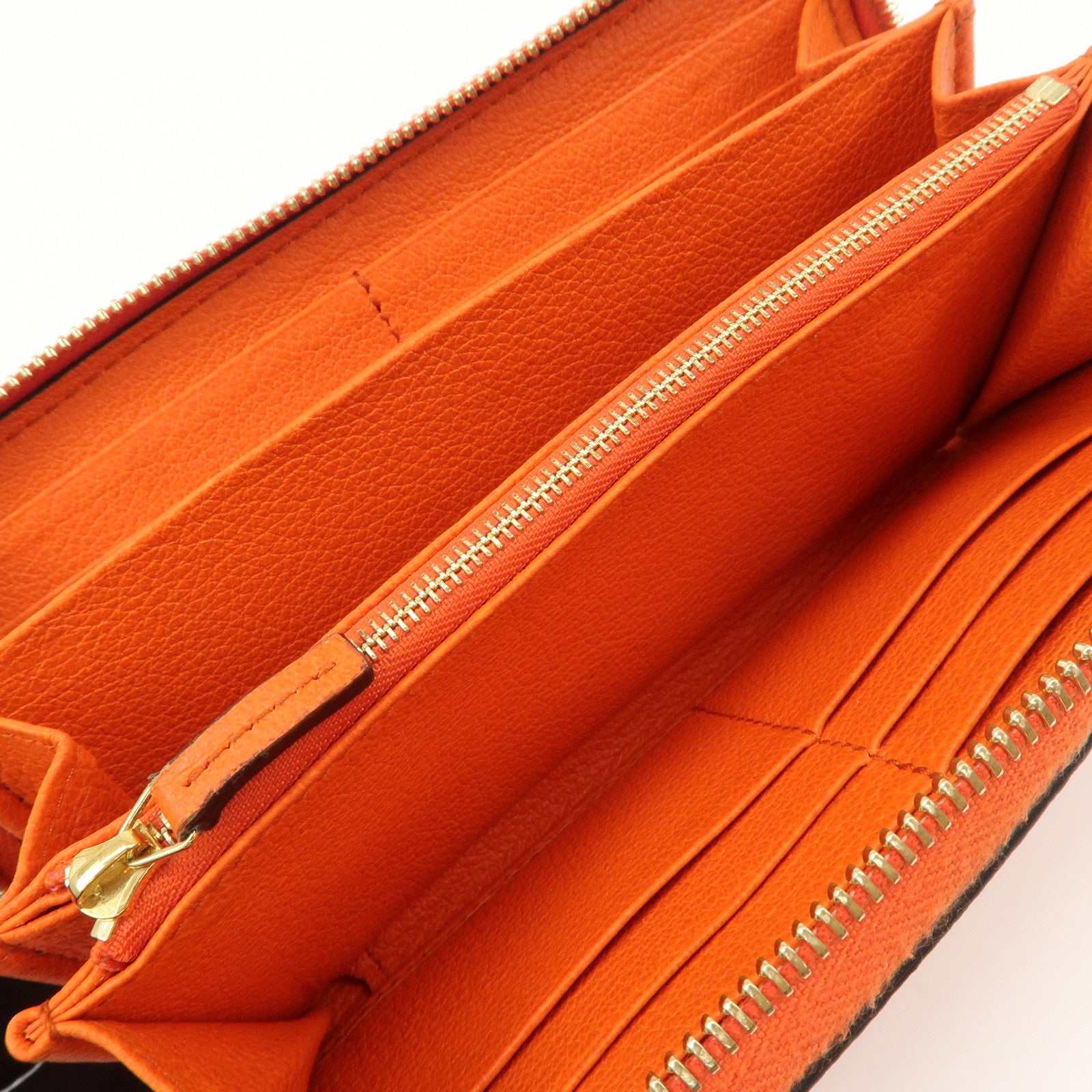 GUCCI Logo Leather Round Zippy Long Wallet Orange 658691