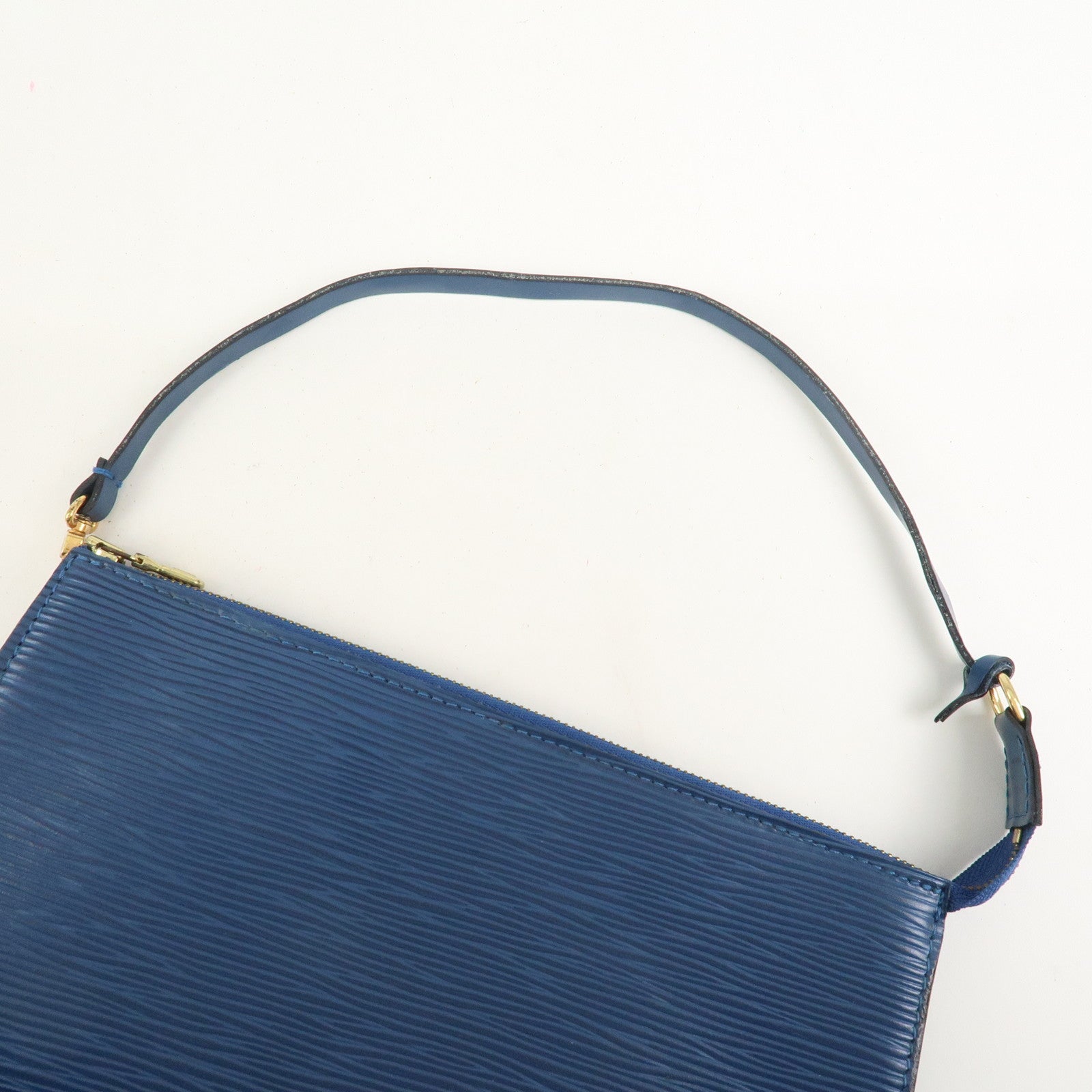 Louis Vuitton Epi Pochette Accessoires Pouch Toledo Blue M52945