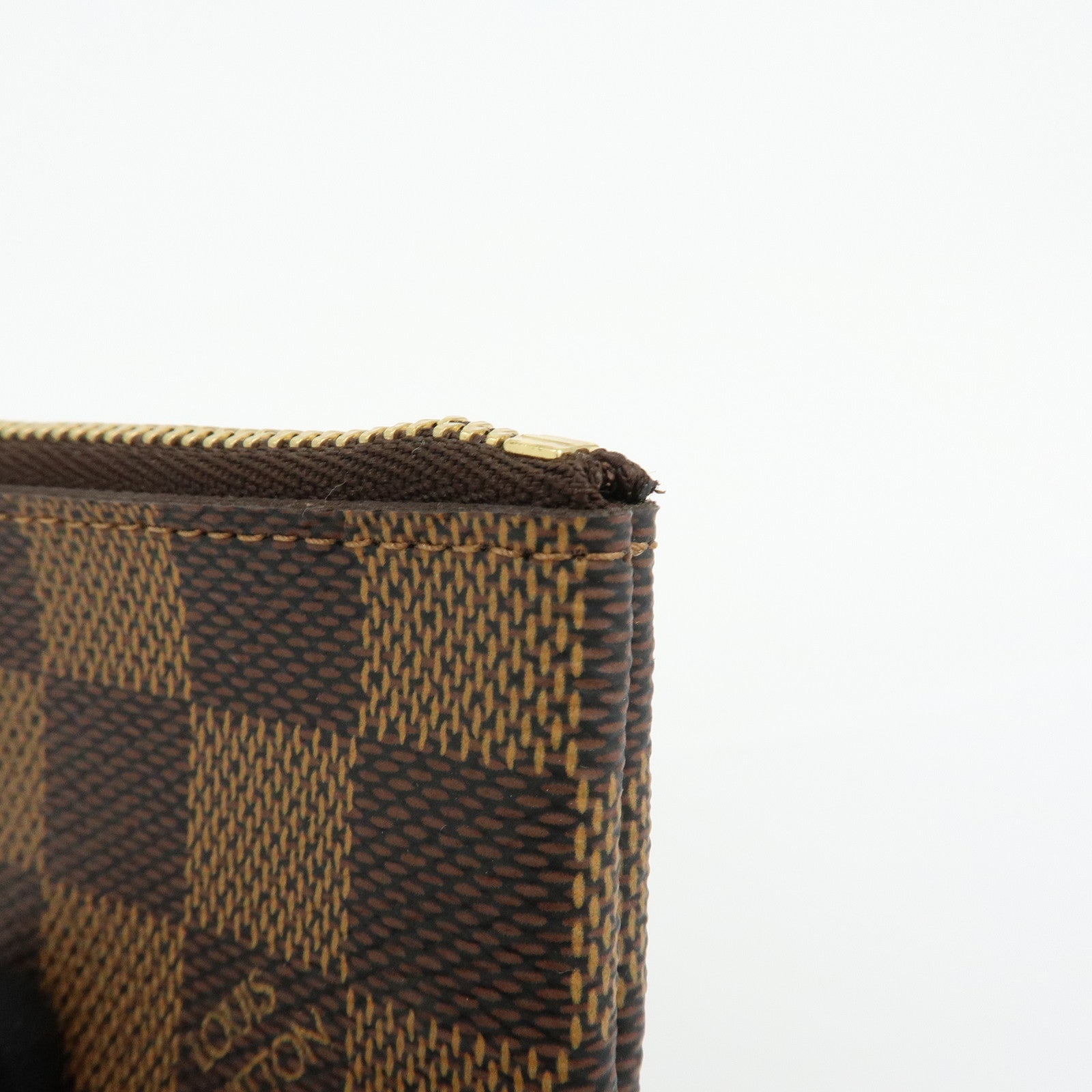 Louis Vuitton Damier Canvas Pochette Cles Coin Case Brown N62658