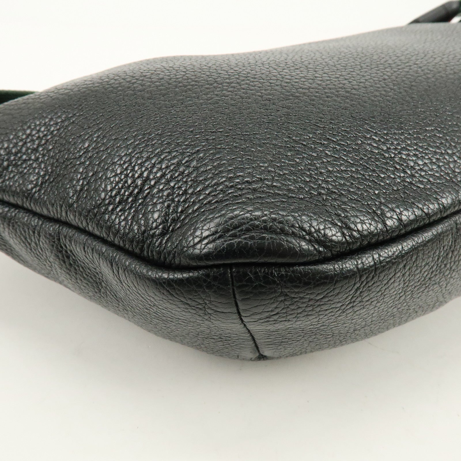 GUCCI Sherry Interlocking G Leather Canvas Waist Body Bag 530412