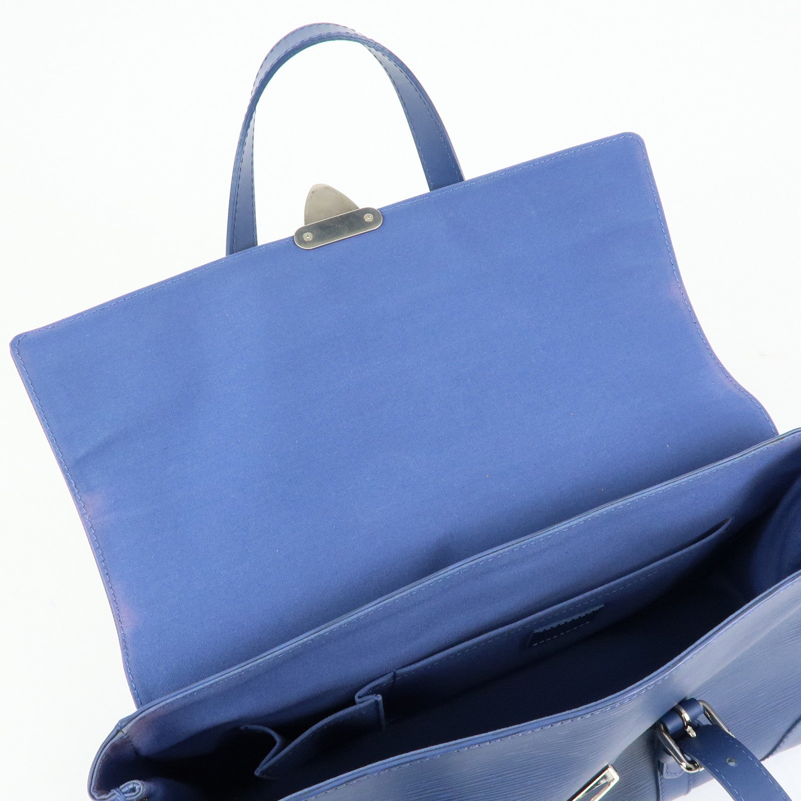 Louis Vuitton Epi Leather Segur MM Shoulder Bag Myrtille M5886G