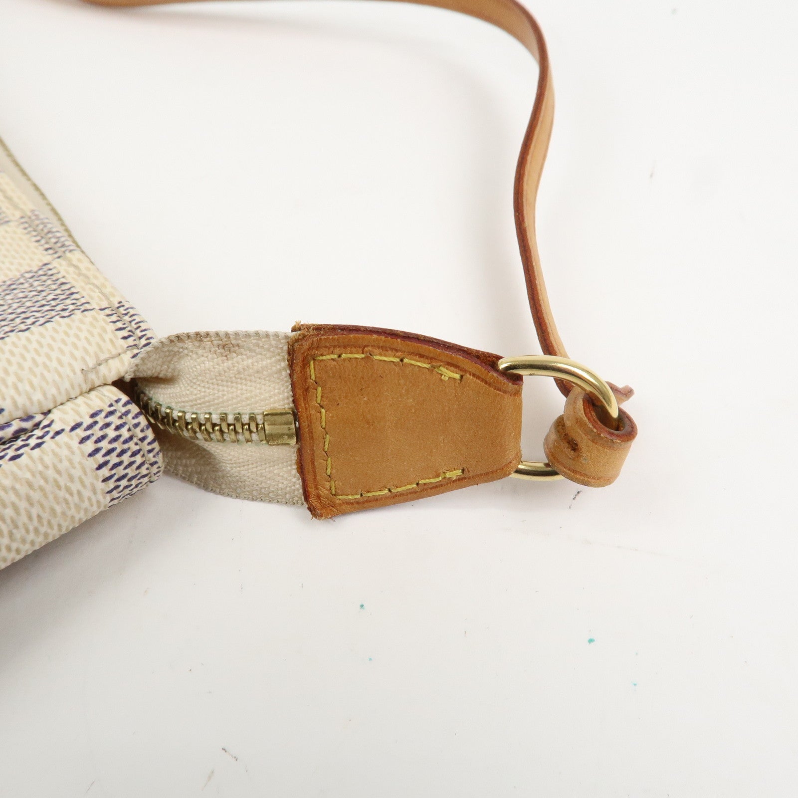 Louis Vuitton Damier Azur Pochette Accessoires Hand Bag N41207