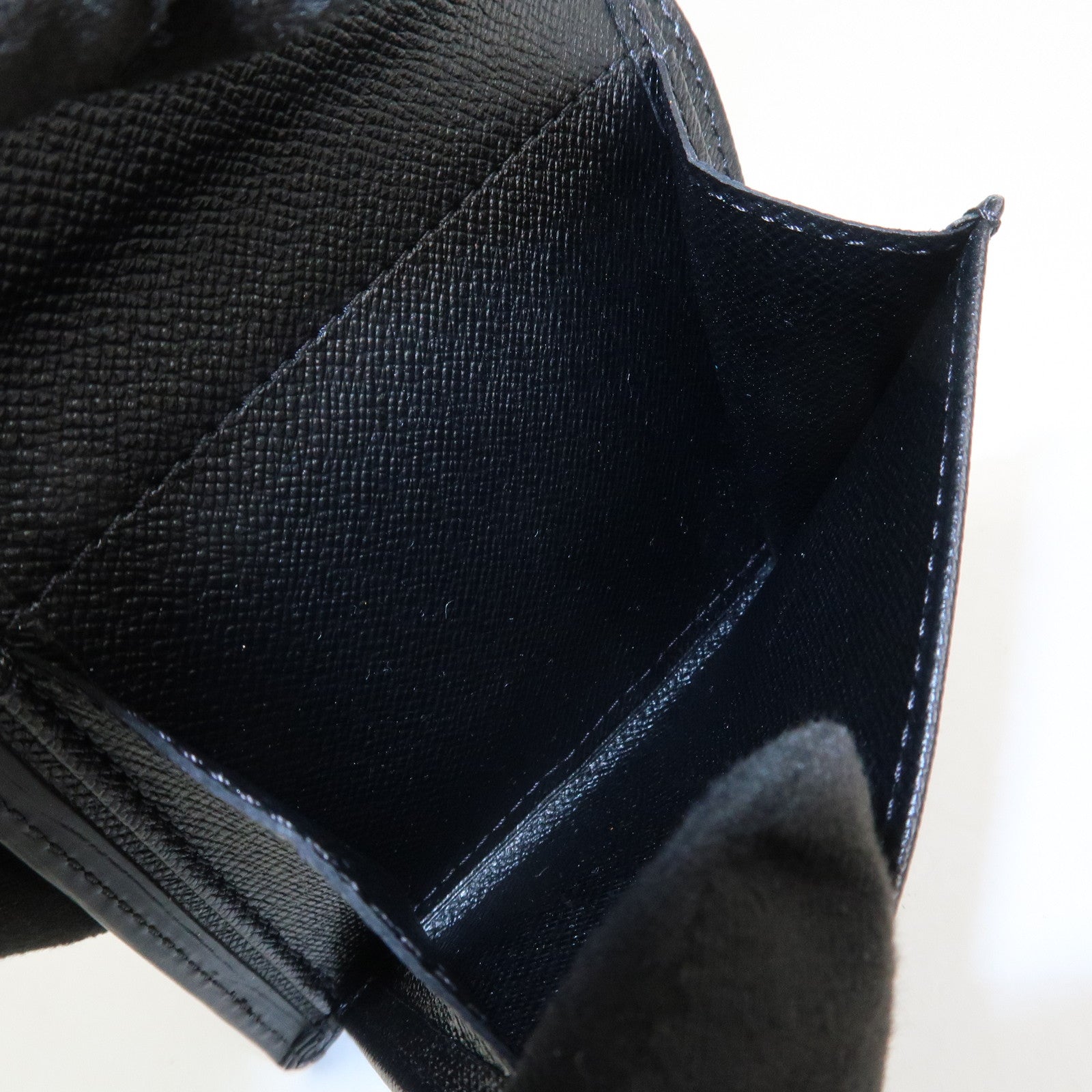 Louis Vuitton Epi Porte Billets Bi-Fold Compact Wallet Black M63552