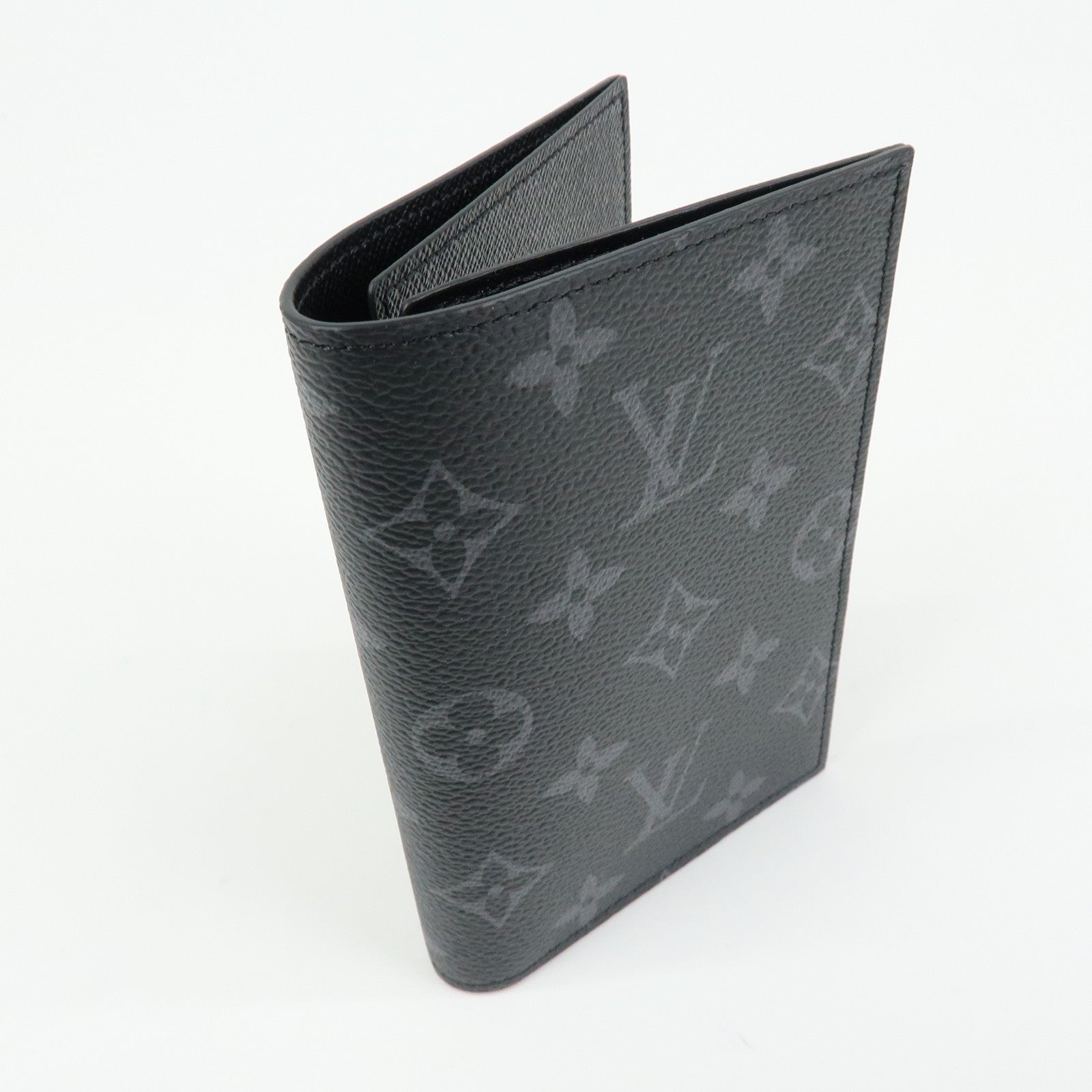 Louis Vuitton Monogram Eclipse Couverture de Passeport NM M64501
