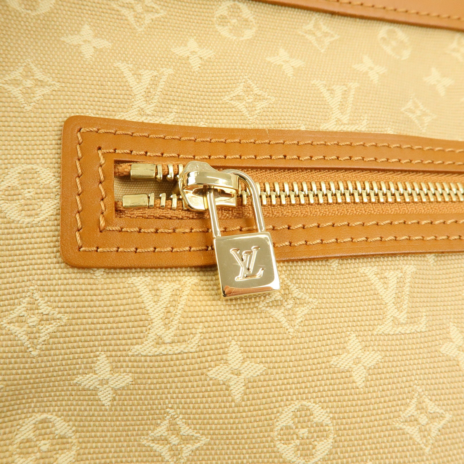 Louis Vuitton Monogram Mini Lucille PM Hand Bag Beige M92684