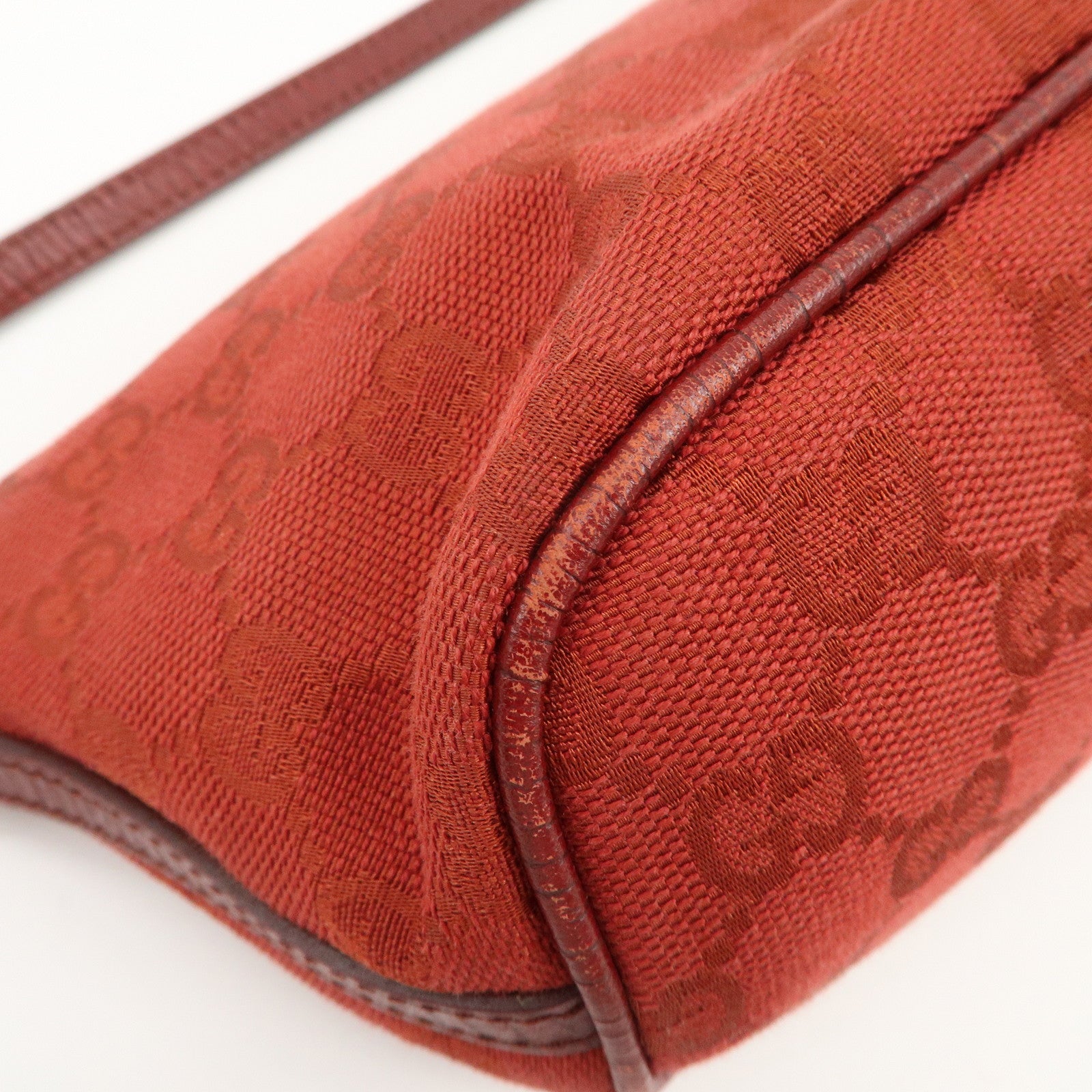 GUCCI Boat Bag GG Canvas Leather Accessory Poach Hand Bag Red 07198