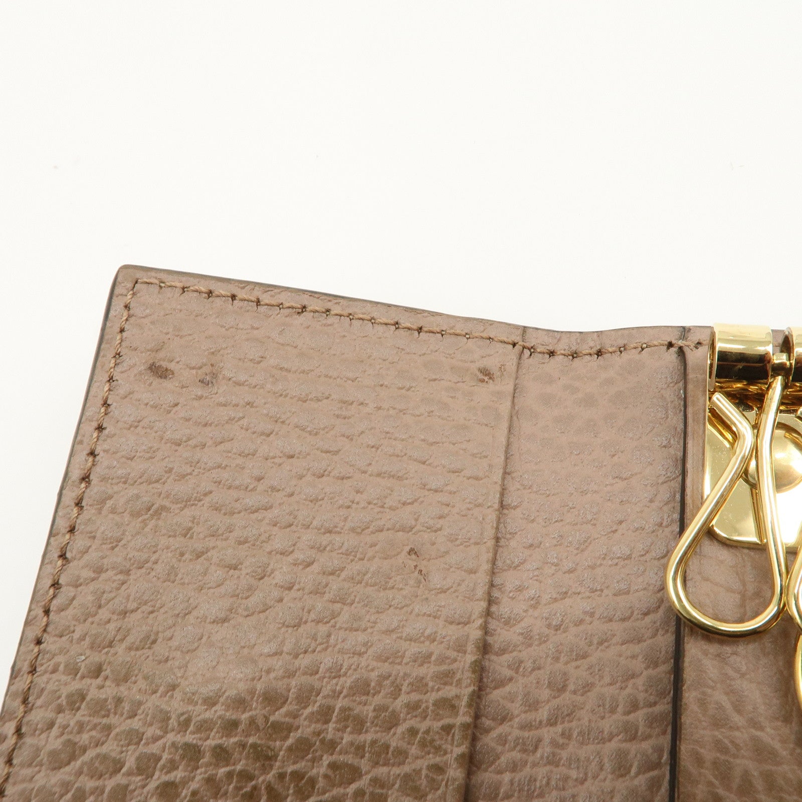 GUCCI GG Marmont GG Supreme 6 Key Case Key Holder Beige 456118
